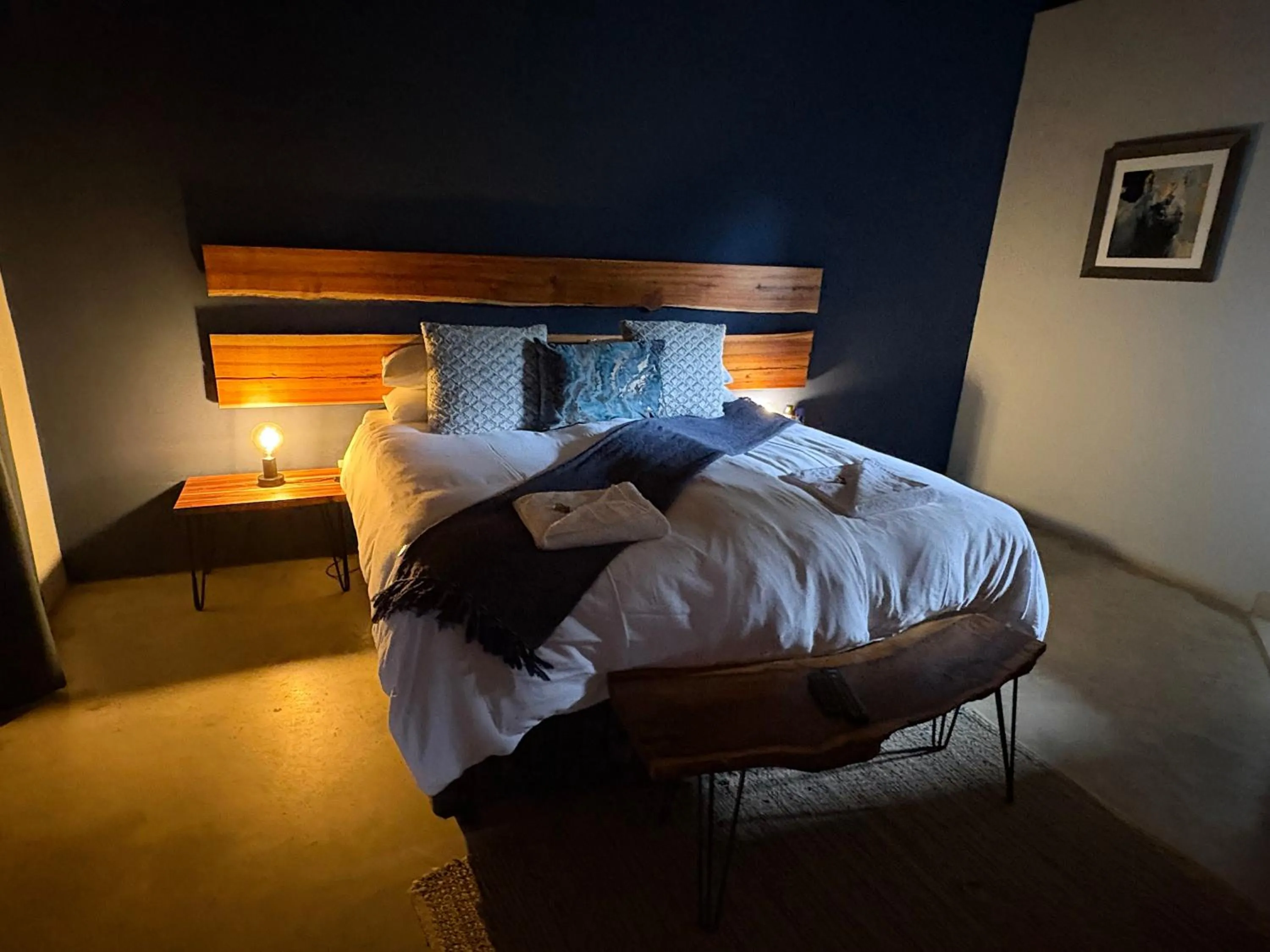 Bed in Klein Karoo Game Lodge