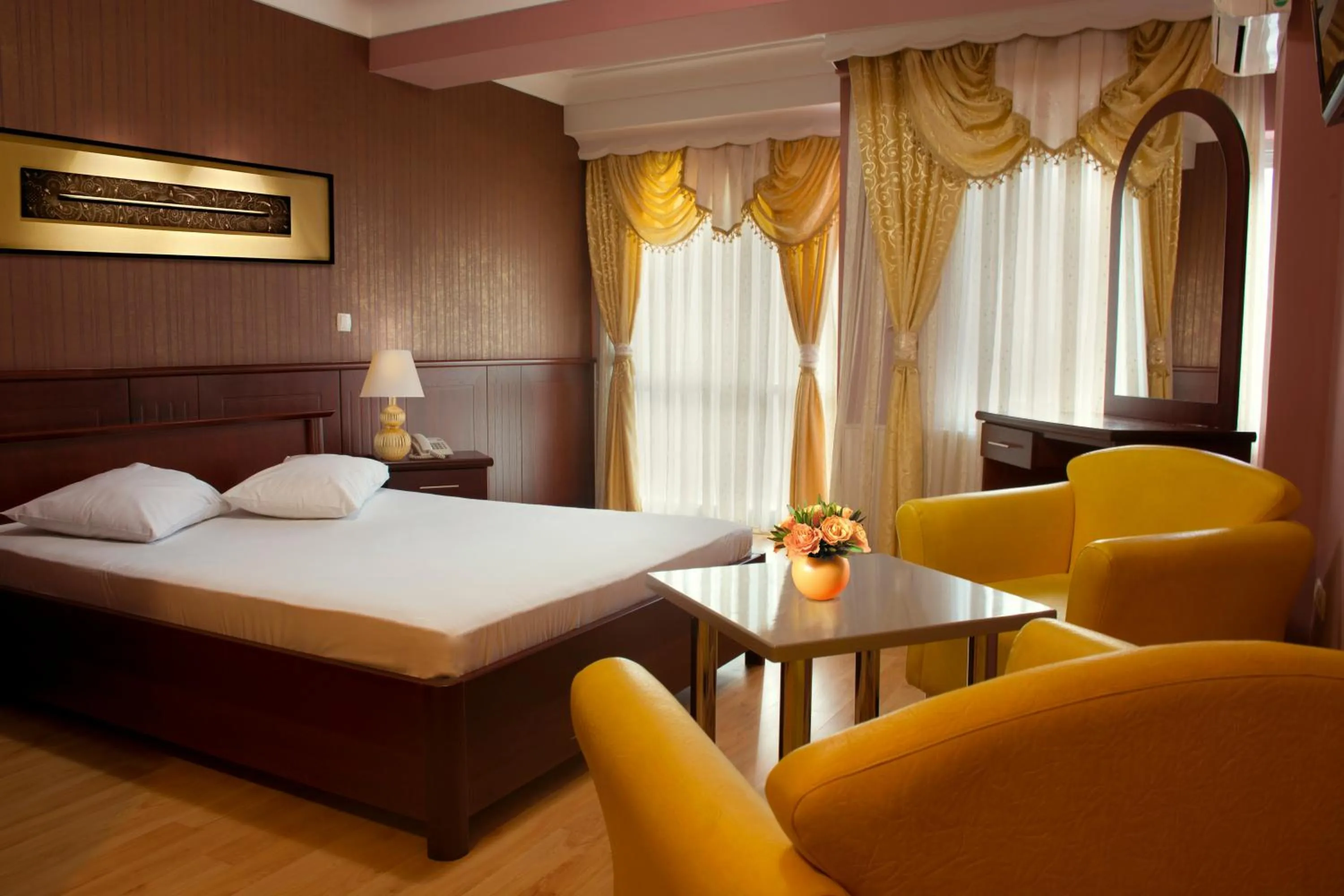 Bed in King Hotel