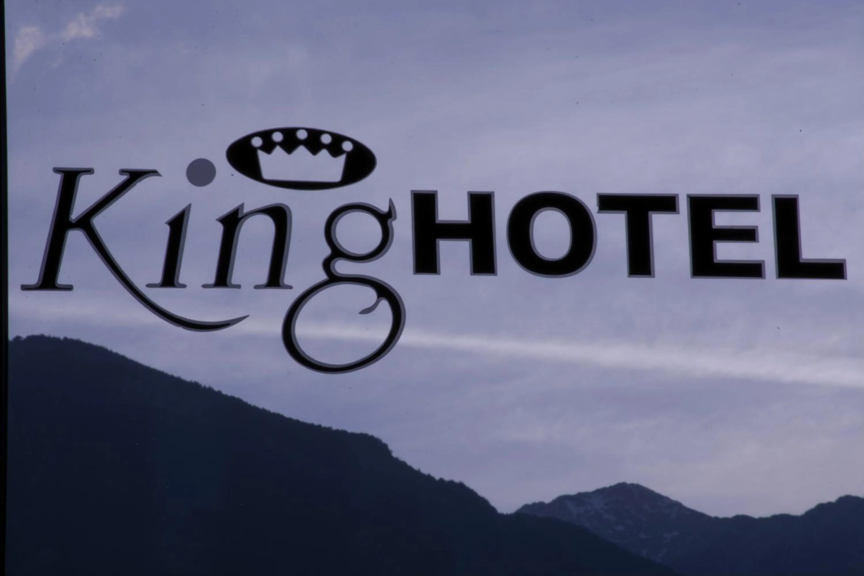 Property logo or sign in King Hotel