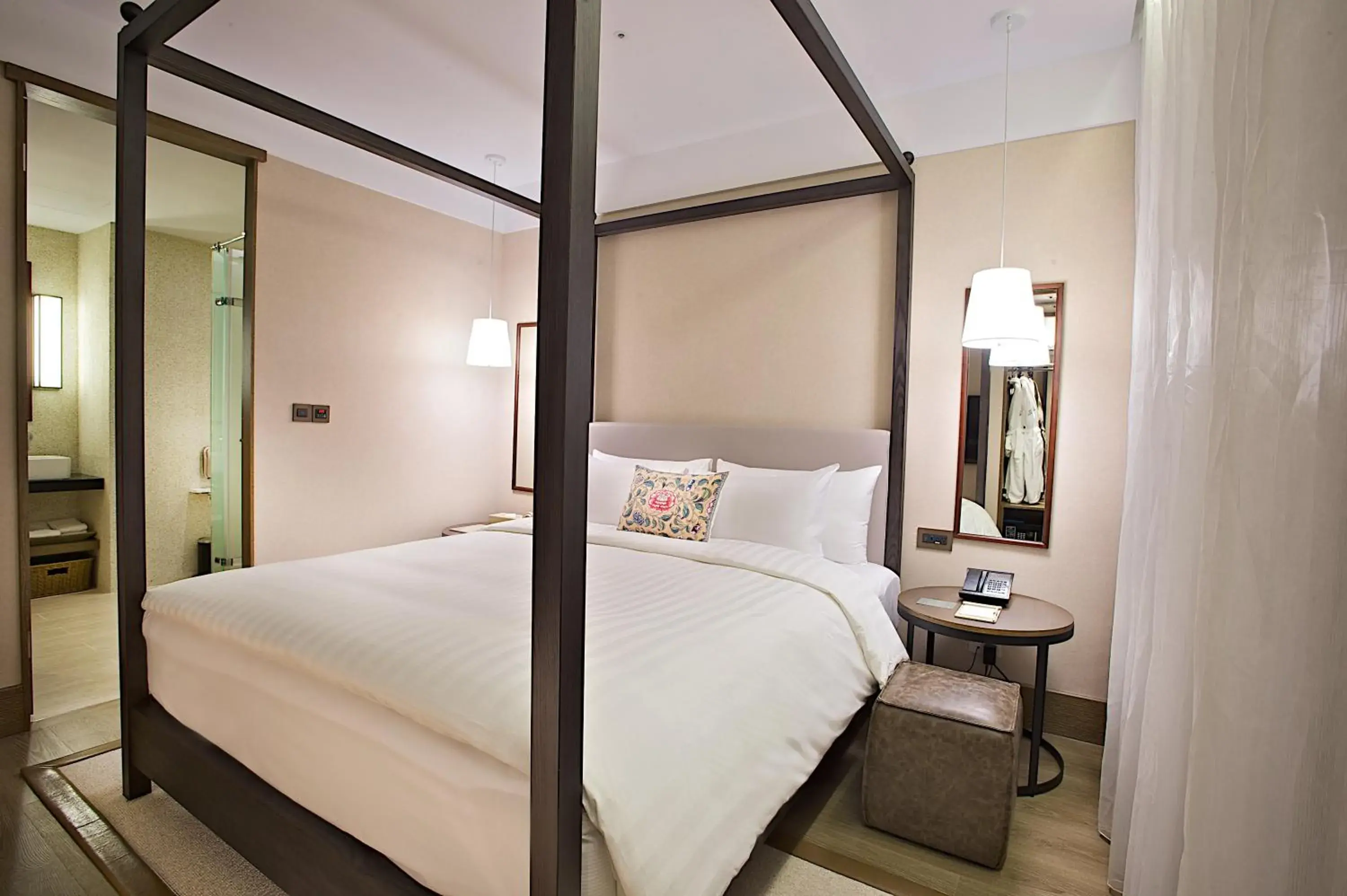 bunk bed, Bed in The Gaya Hotel bunk bed, Bed in The Gaya Hotel