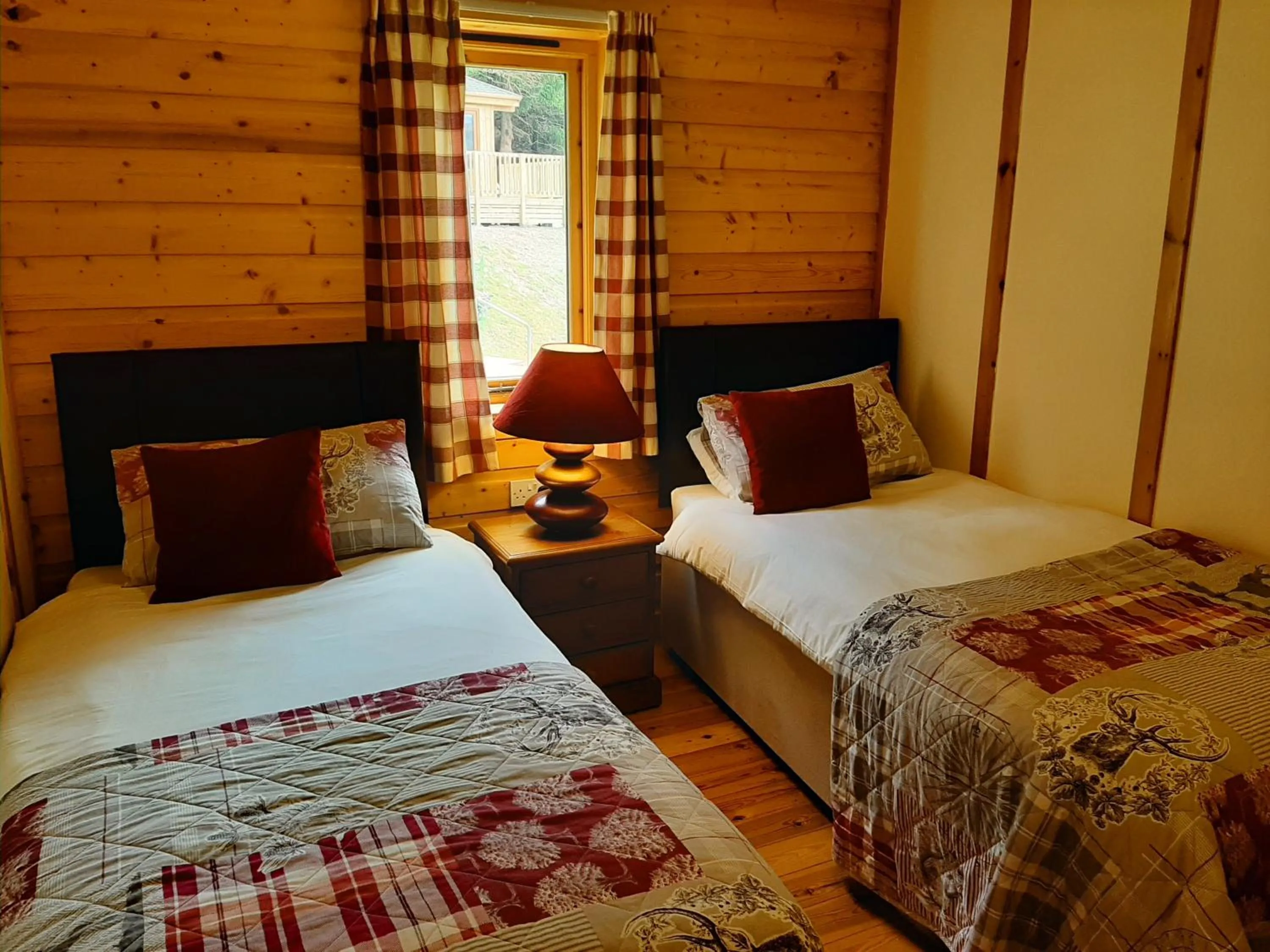 Bedroom, Bed in Tayview Lodges