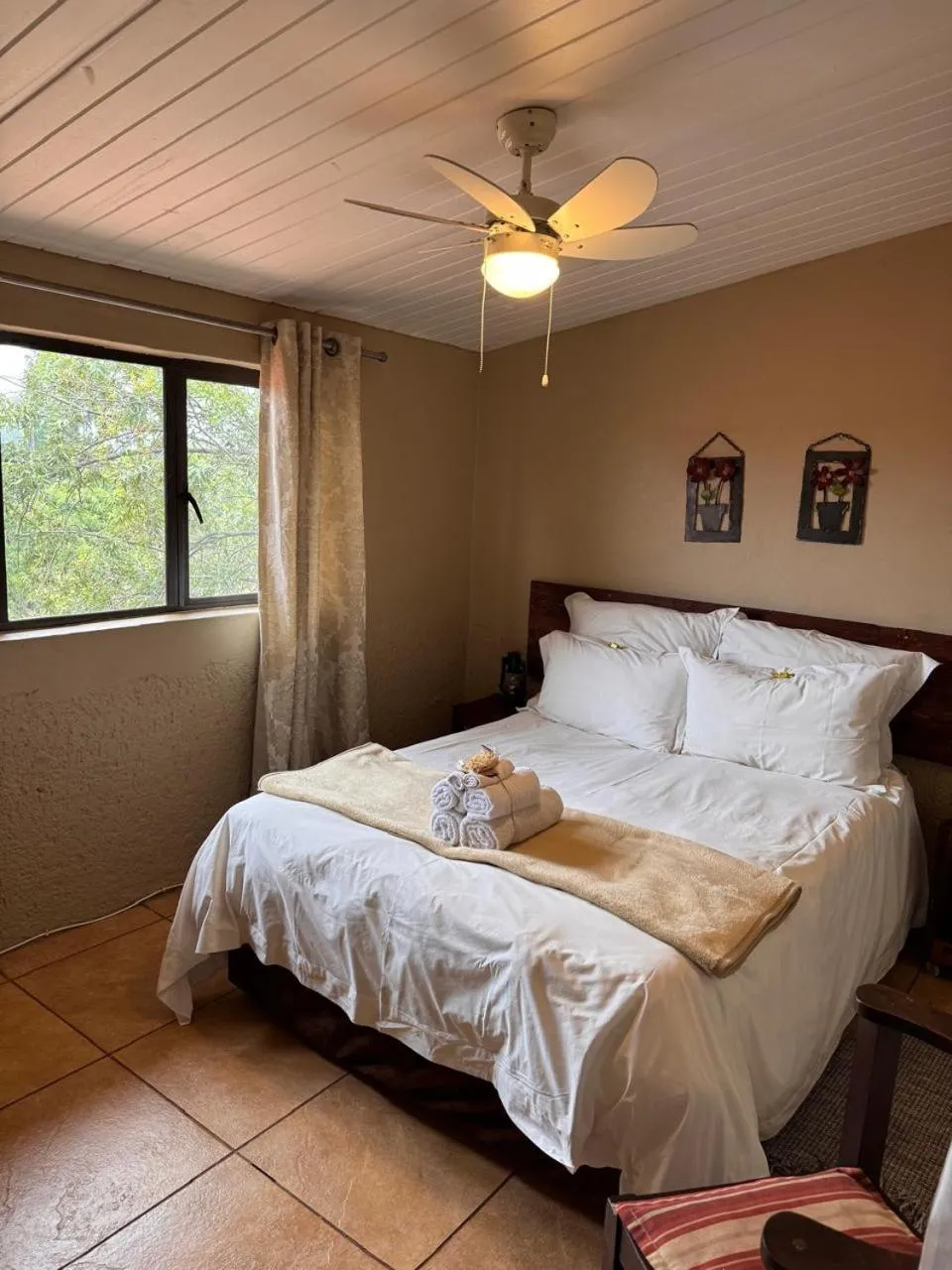 White Linen Guesthouse