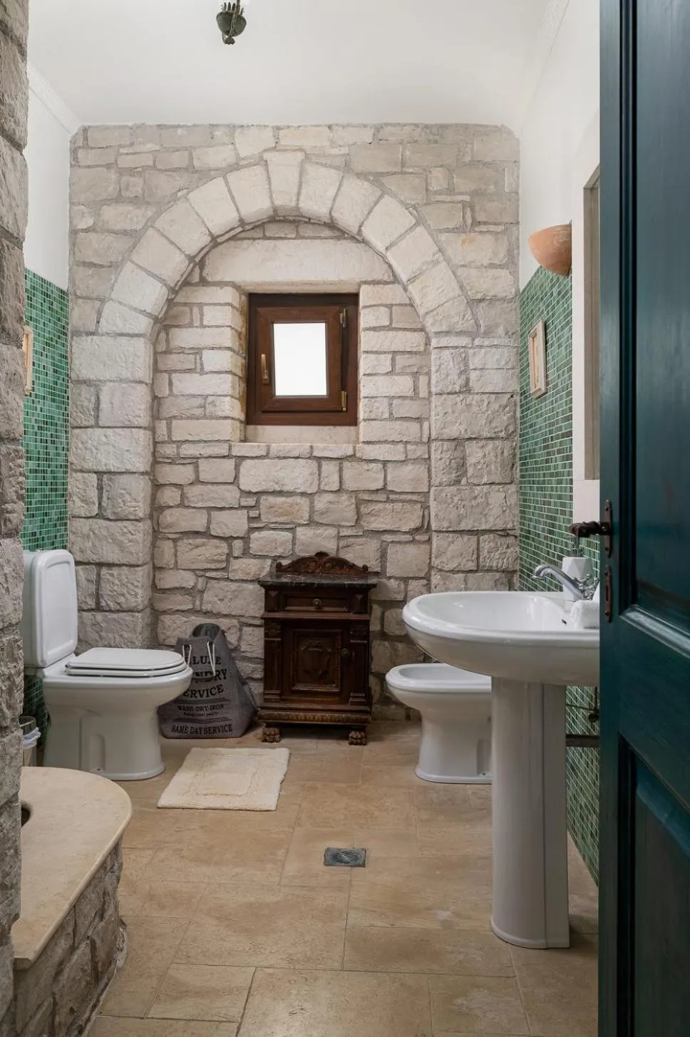 Toilet in Orelia Cretan Deluxe Apartments