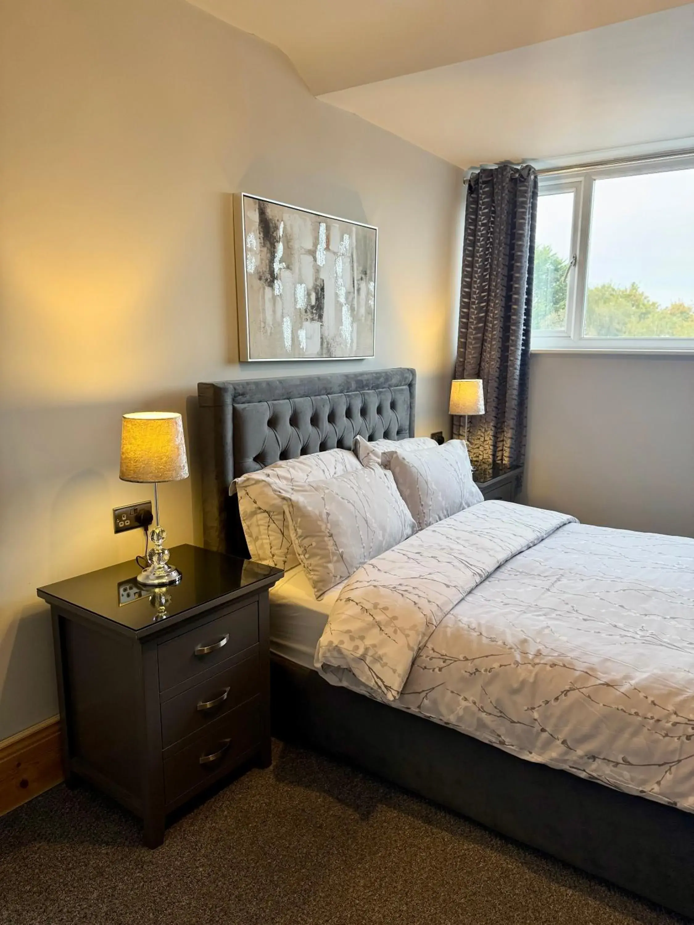 Double Room with Private Bathroom in The Olivers Guest House Double Room with Private Bathroom in The Olivers Guest House