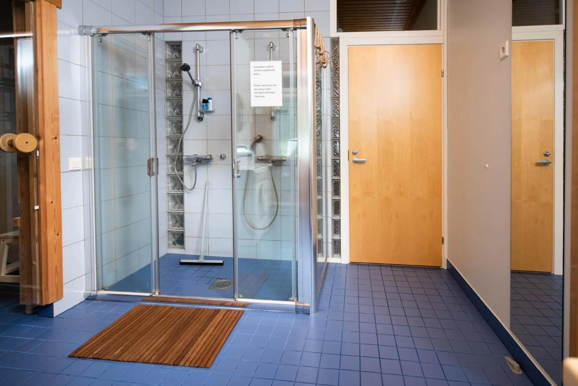 Shower in Leena's B&B