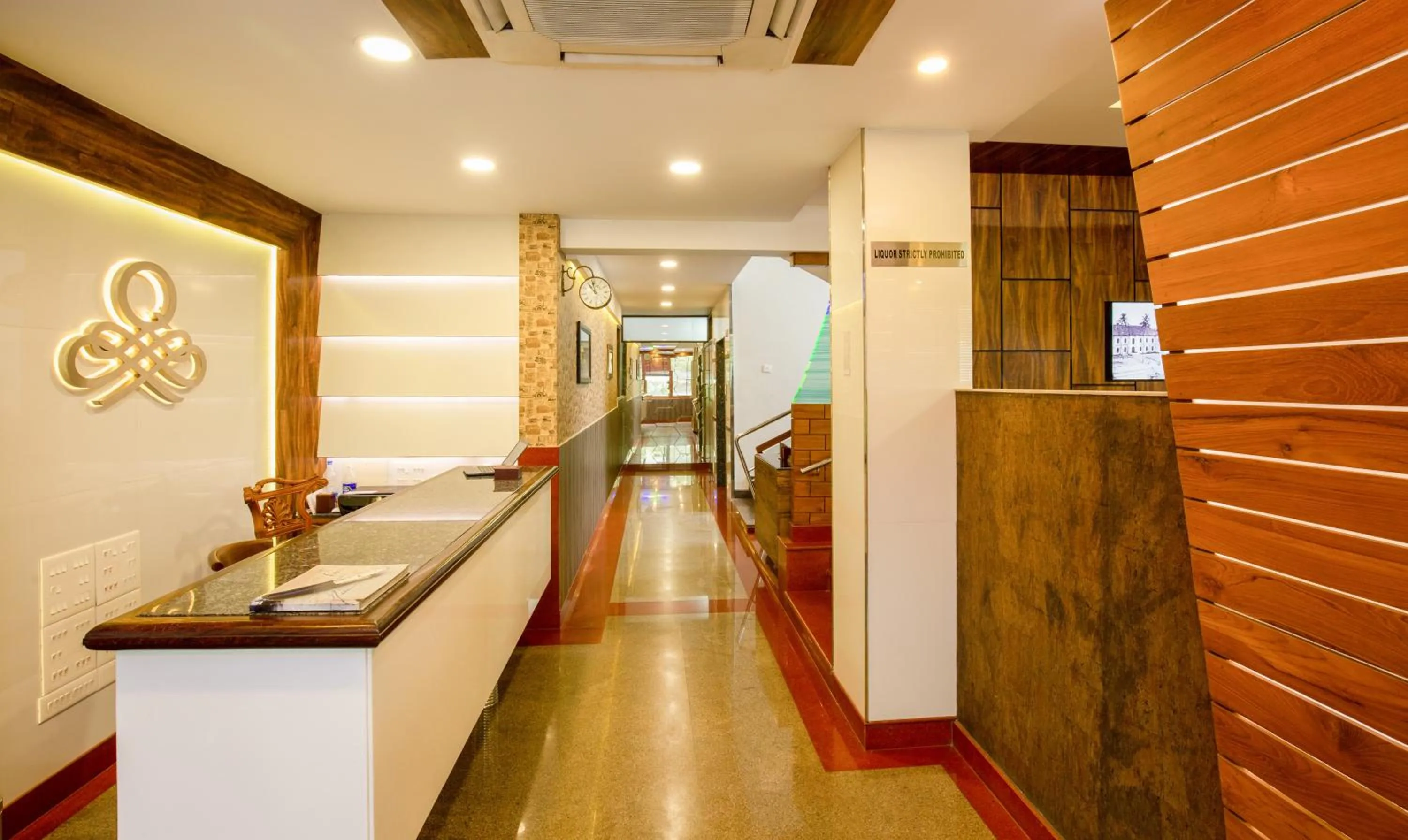 Lobby or reception in Treebo The Qasr