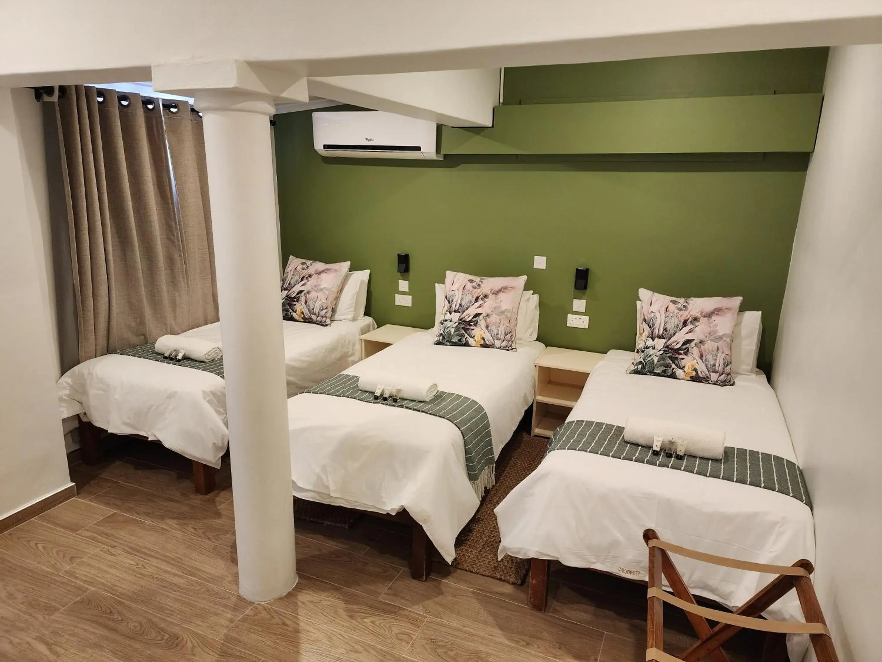 Photo of the whole room, Bed in Livingstone Lodge Photo of the whole room, Bed in Livingstone Lodge