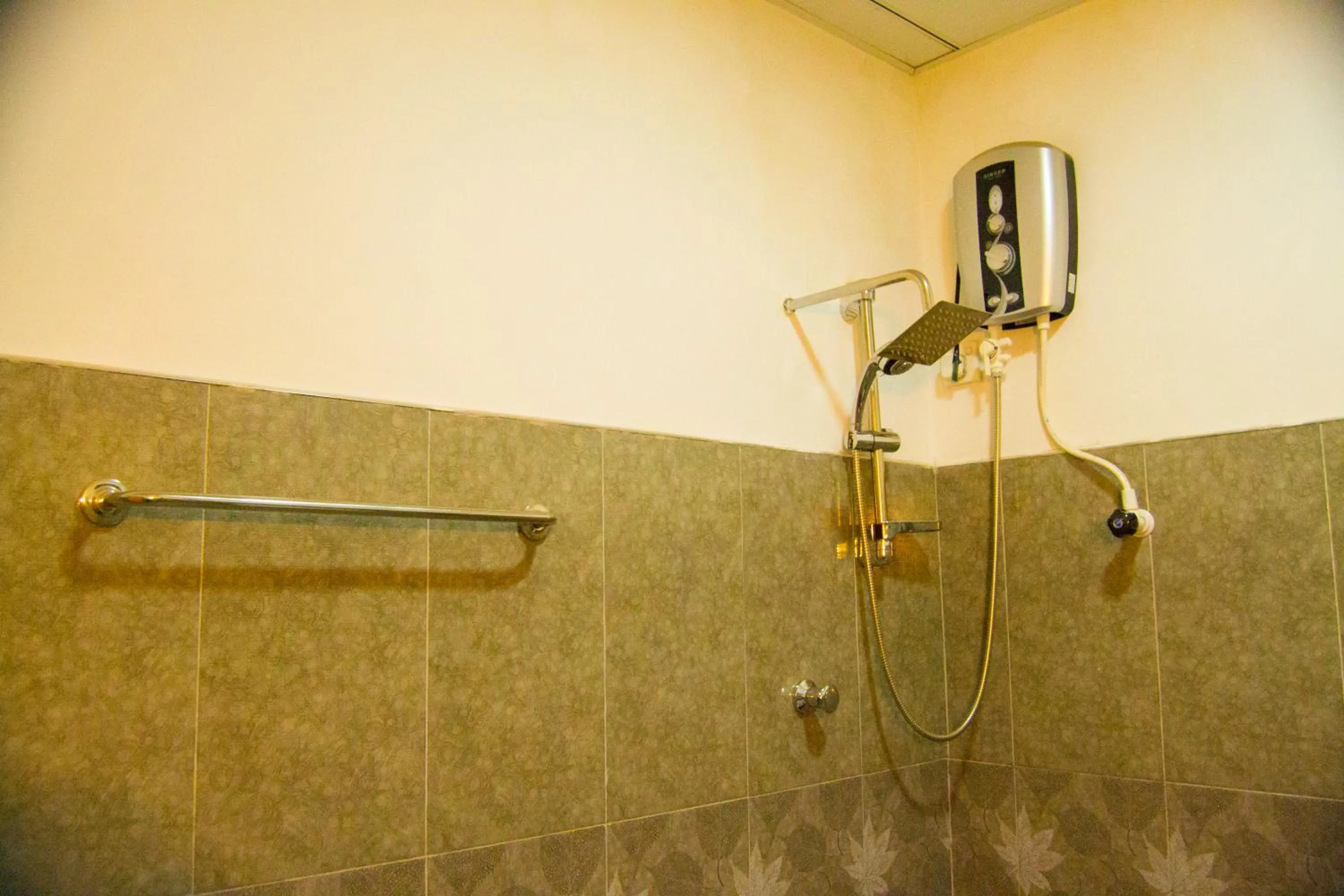 Bathroom in Lakmal Resort Sigiriya