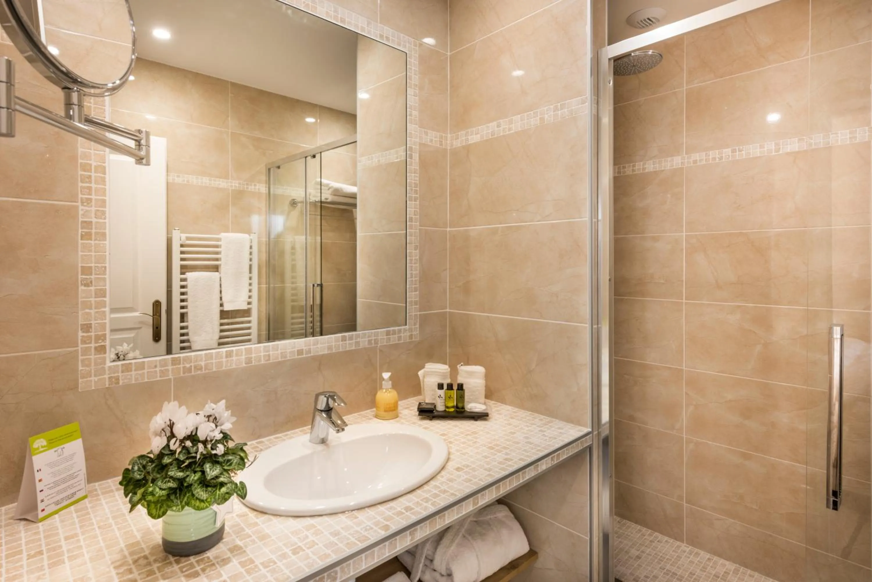 Bathroom in Domaine du Bois des Anges