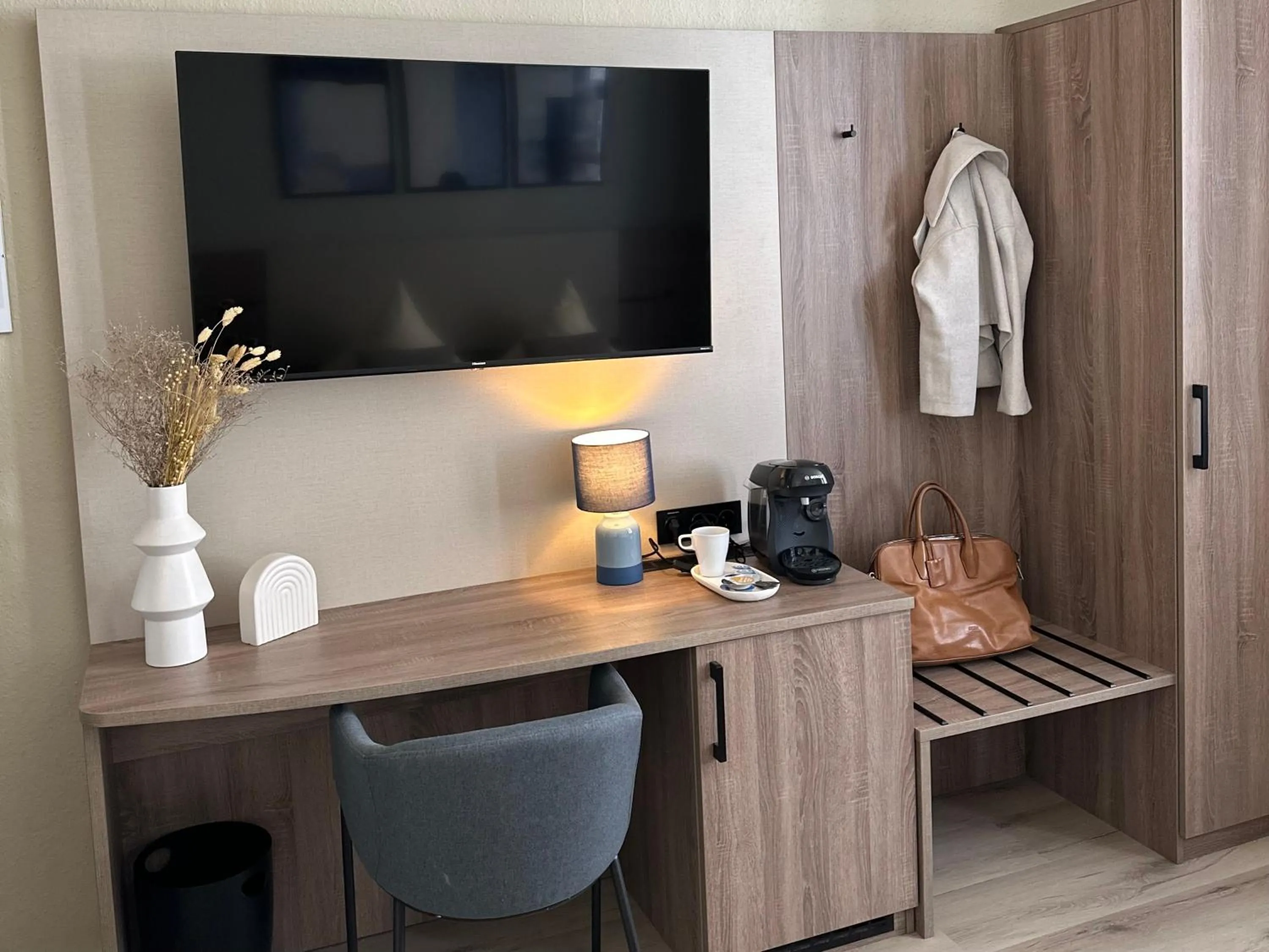 TV and multimedia in City Hotel Hameln