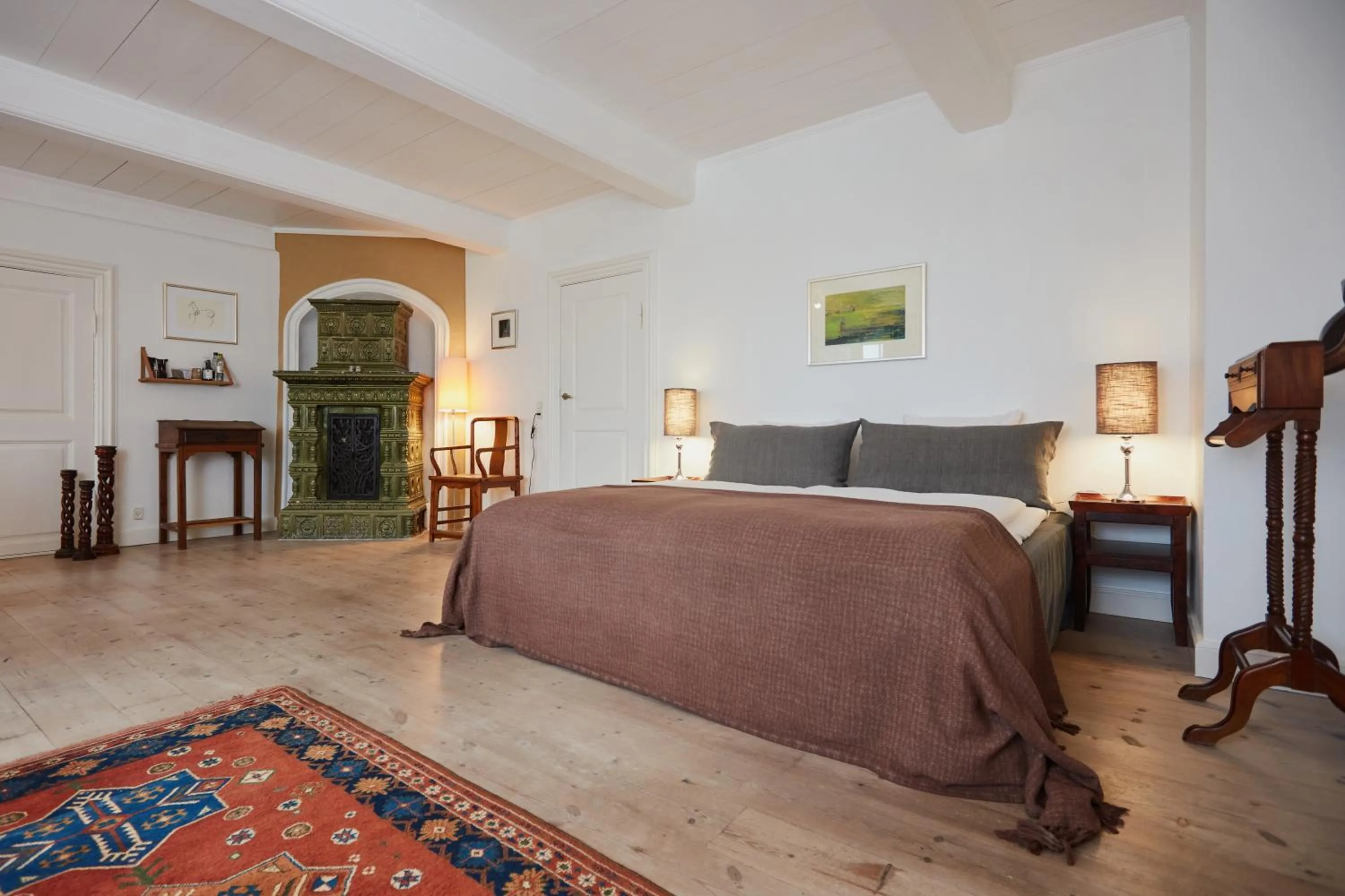 Bed in Benniksgaard Hotel