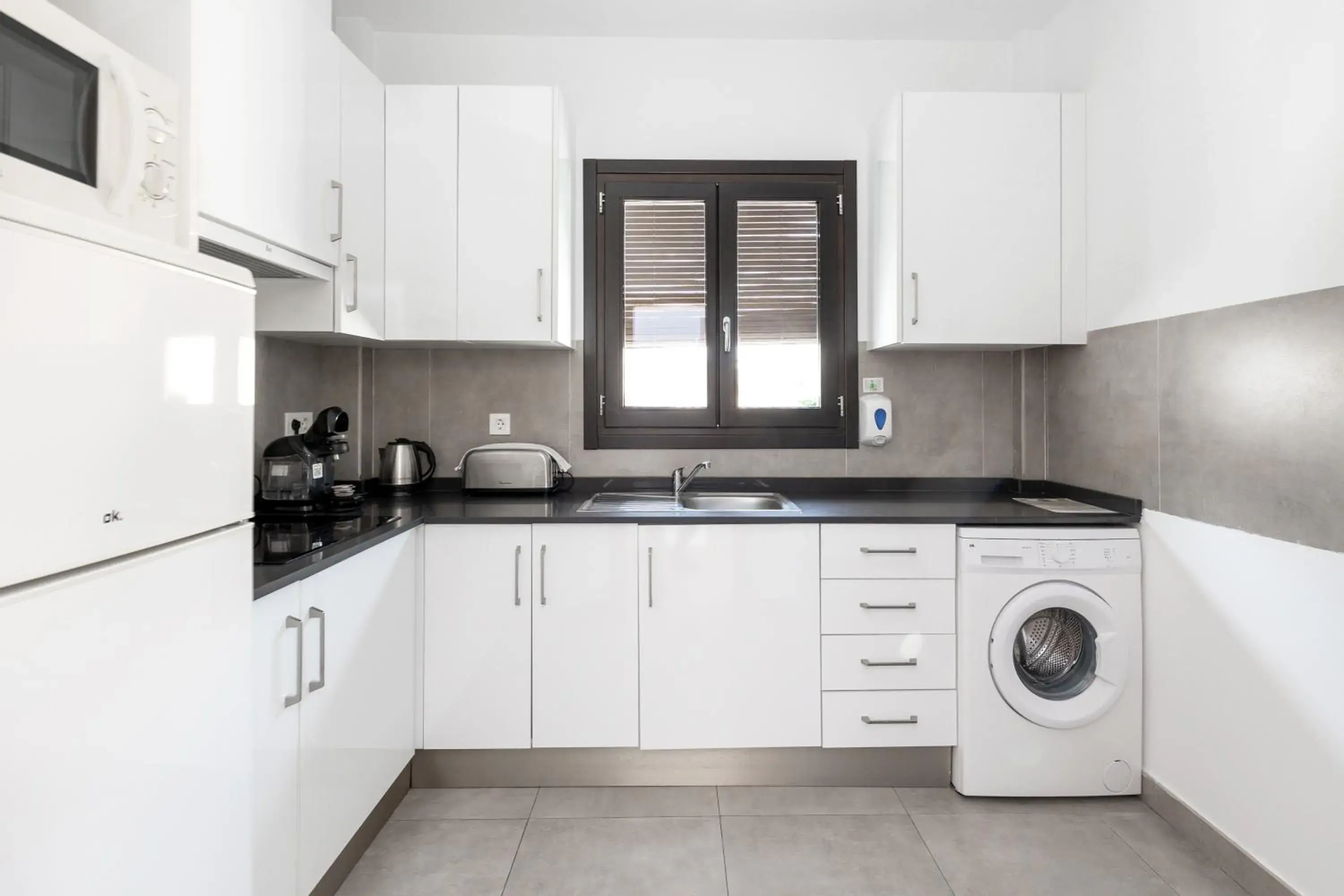 Two-Bedroom Family Apartment in Nest Flats Granada Two-Bedroom Family Apartment in Nest Flats Granada