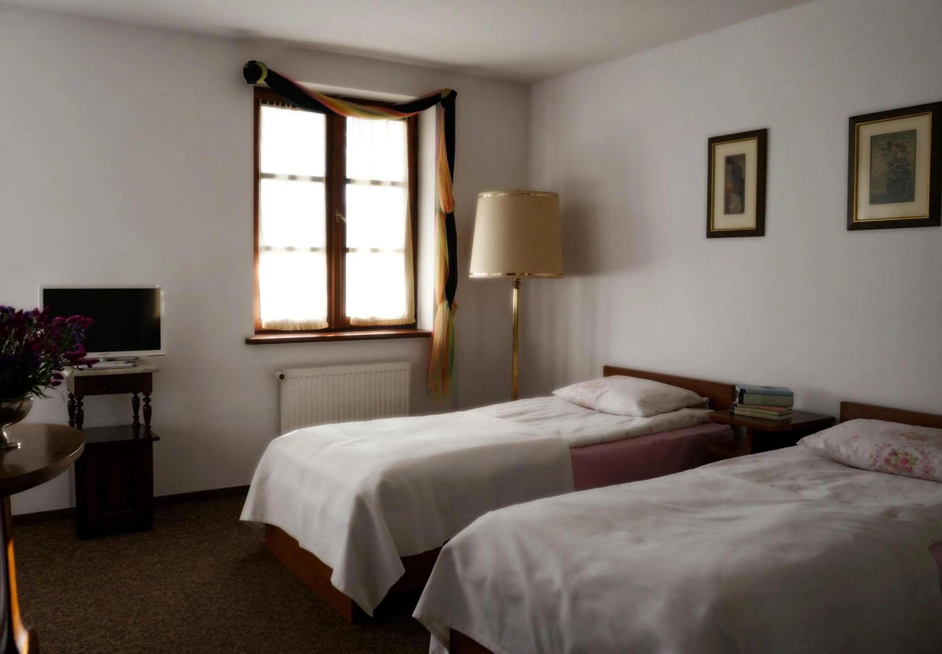 Photo of the whole room in Dworek Aleksandria