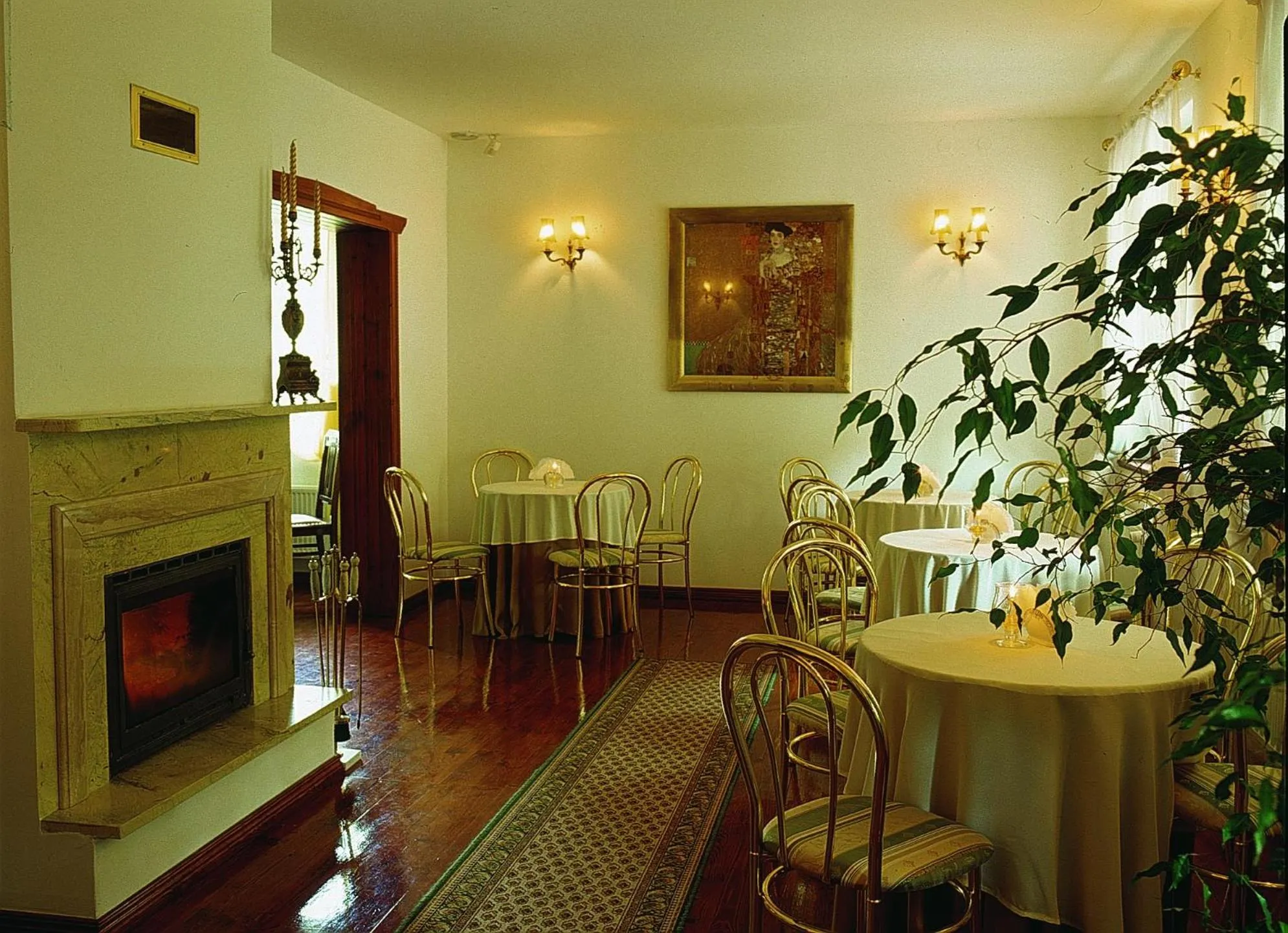 Dining area in Dworek Aleksandria