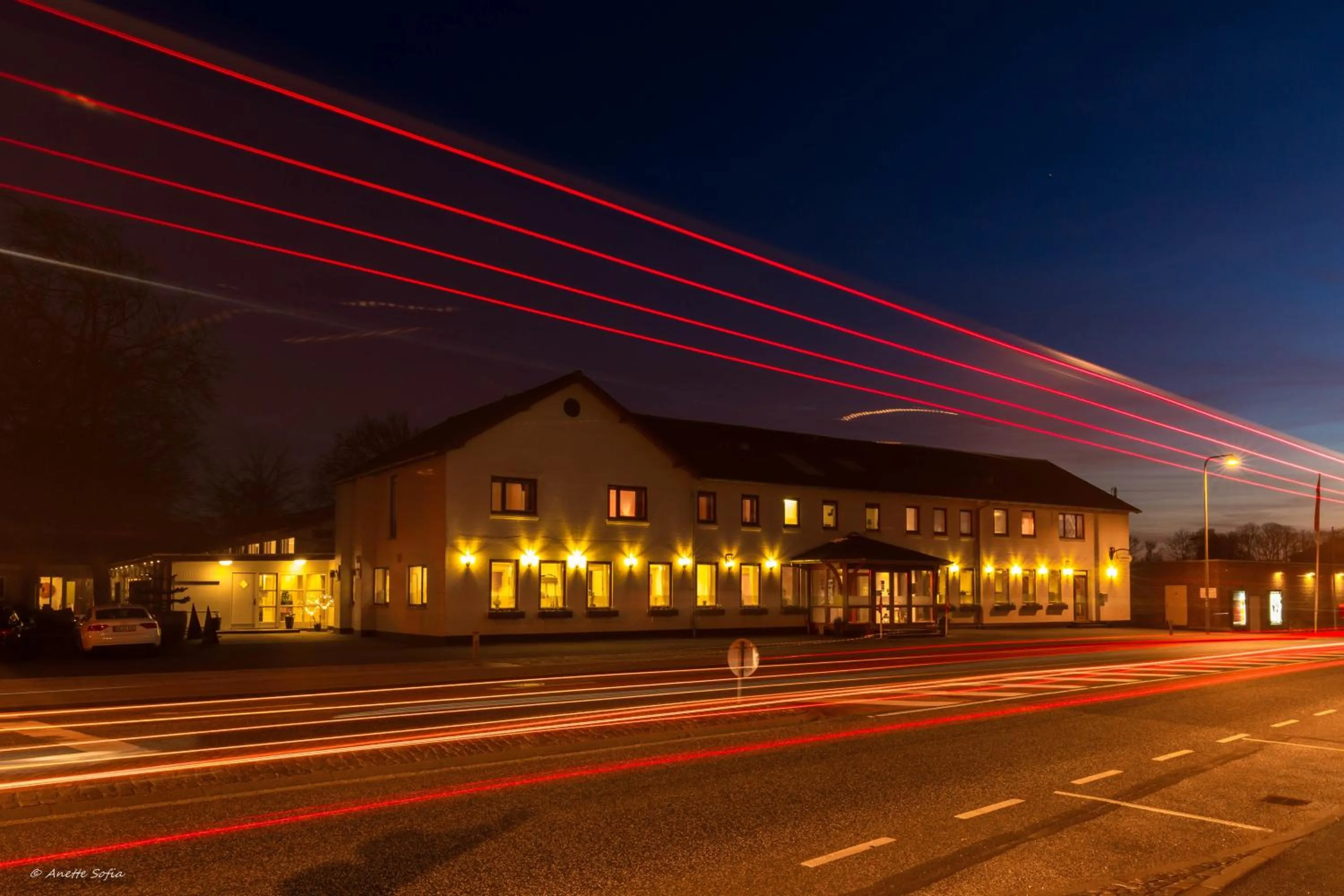 Facade/entrance in Sdr. Omme Kro & Hotel