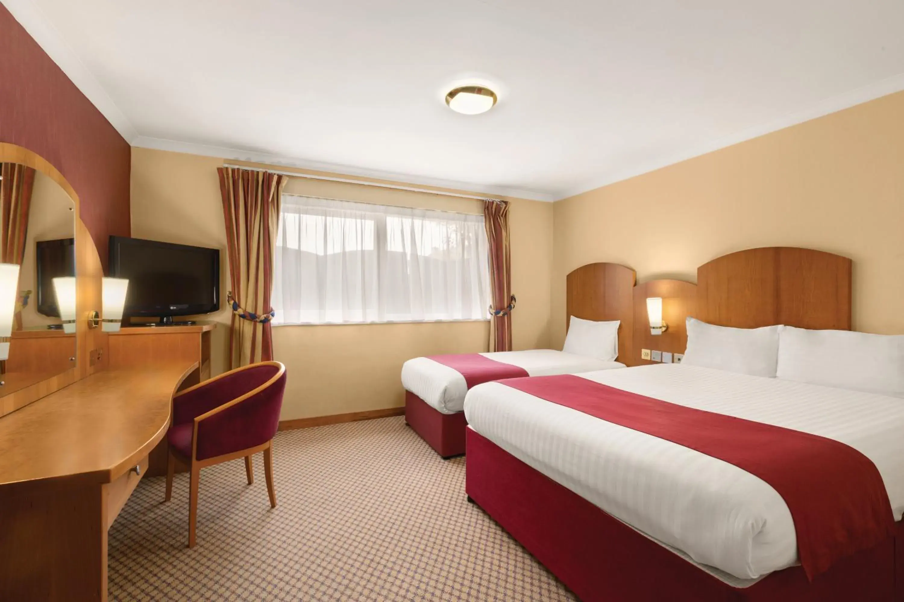 Bed in Savera Hotel South Ruislip Bed in Savera Hotel South Ruislip