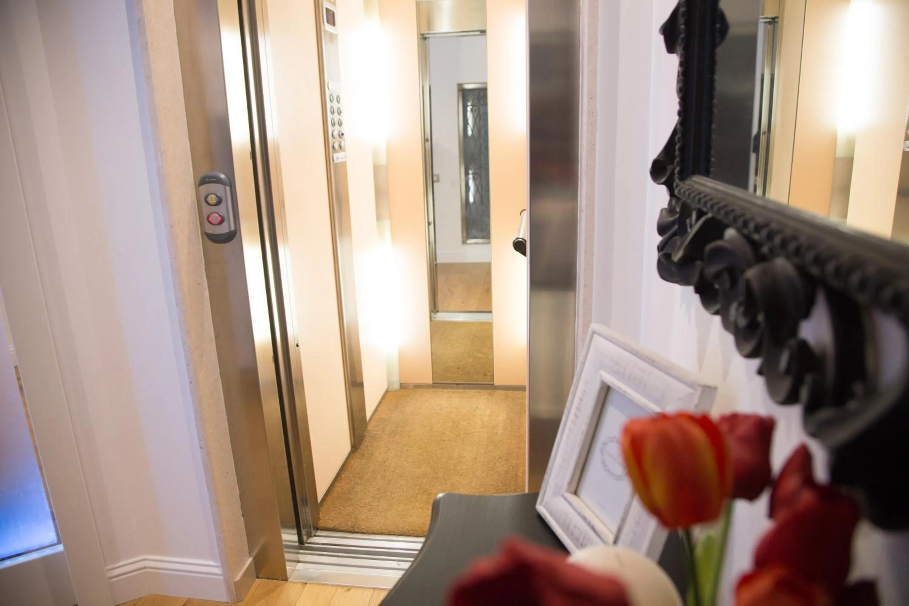 Communal lounge/ TV room in Antico Corso Charme