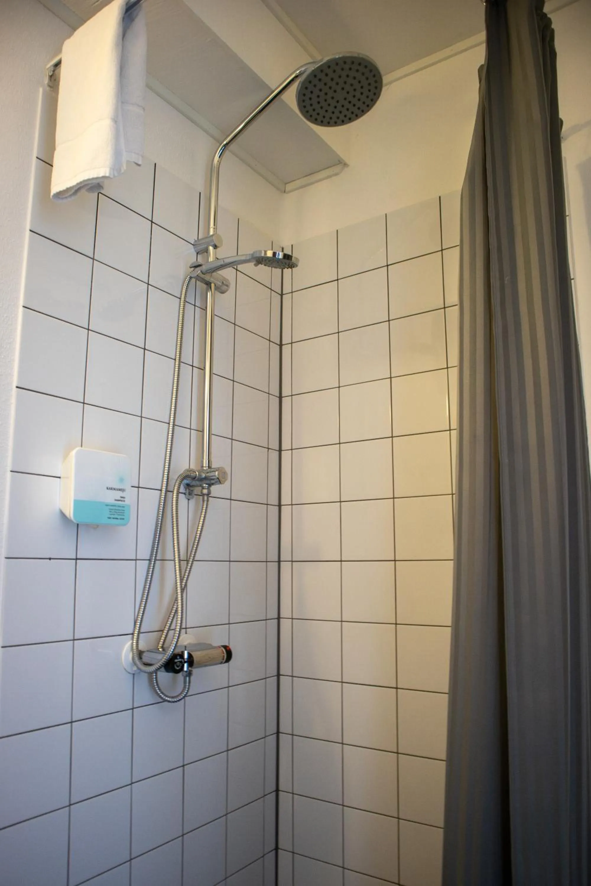 Shower in Hotel Phønix Hjørring