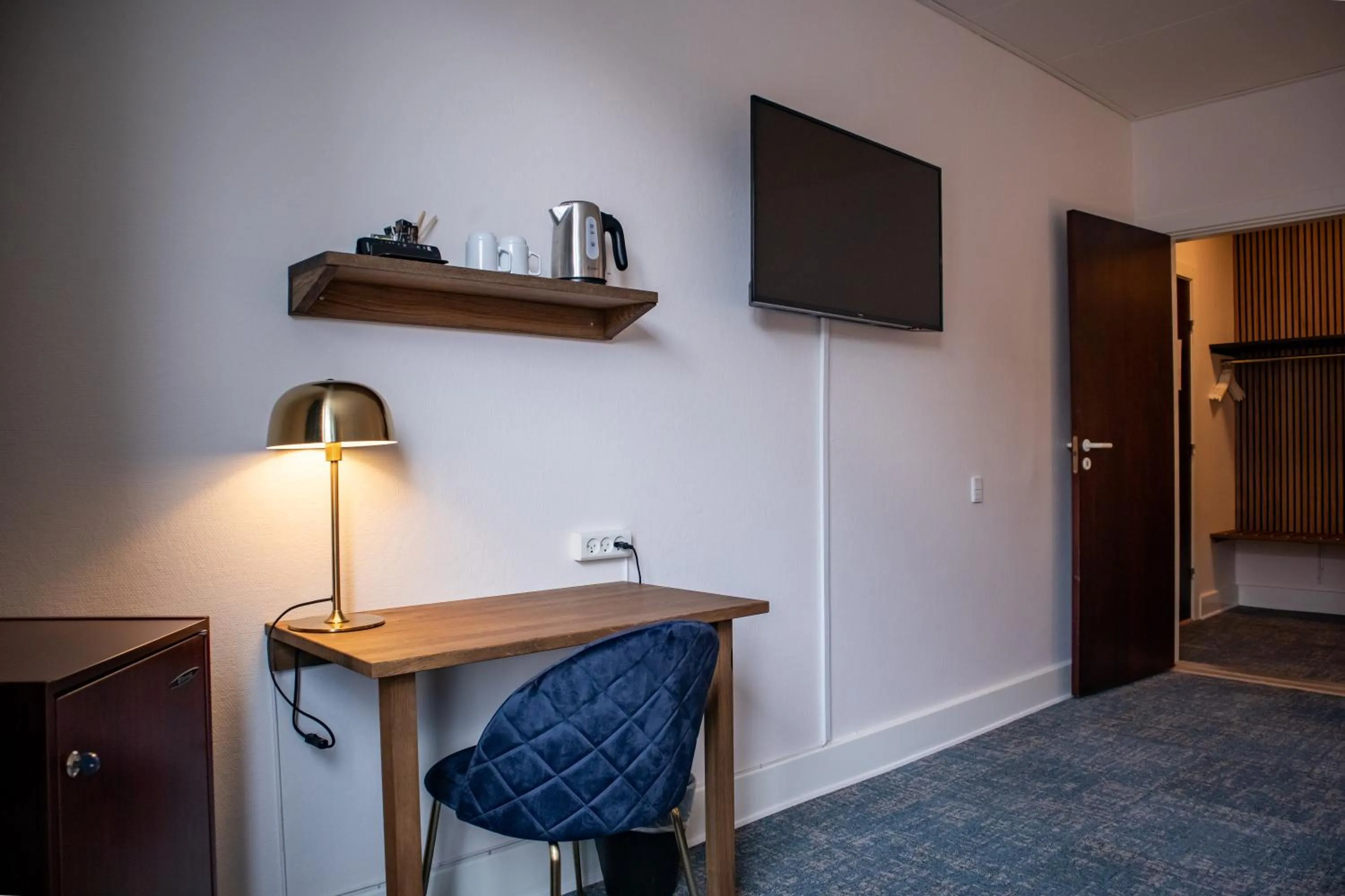 TV and multimedia in Hotel Phønix Hjørring