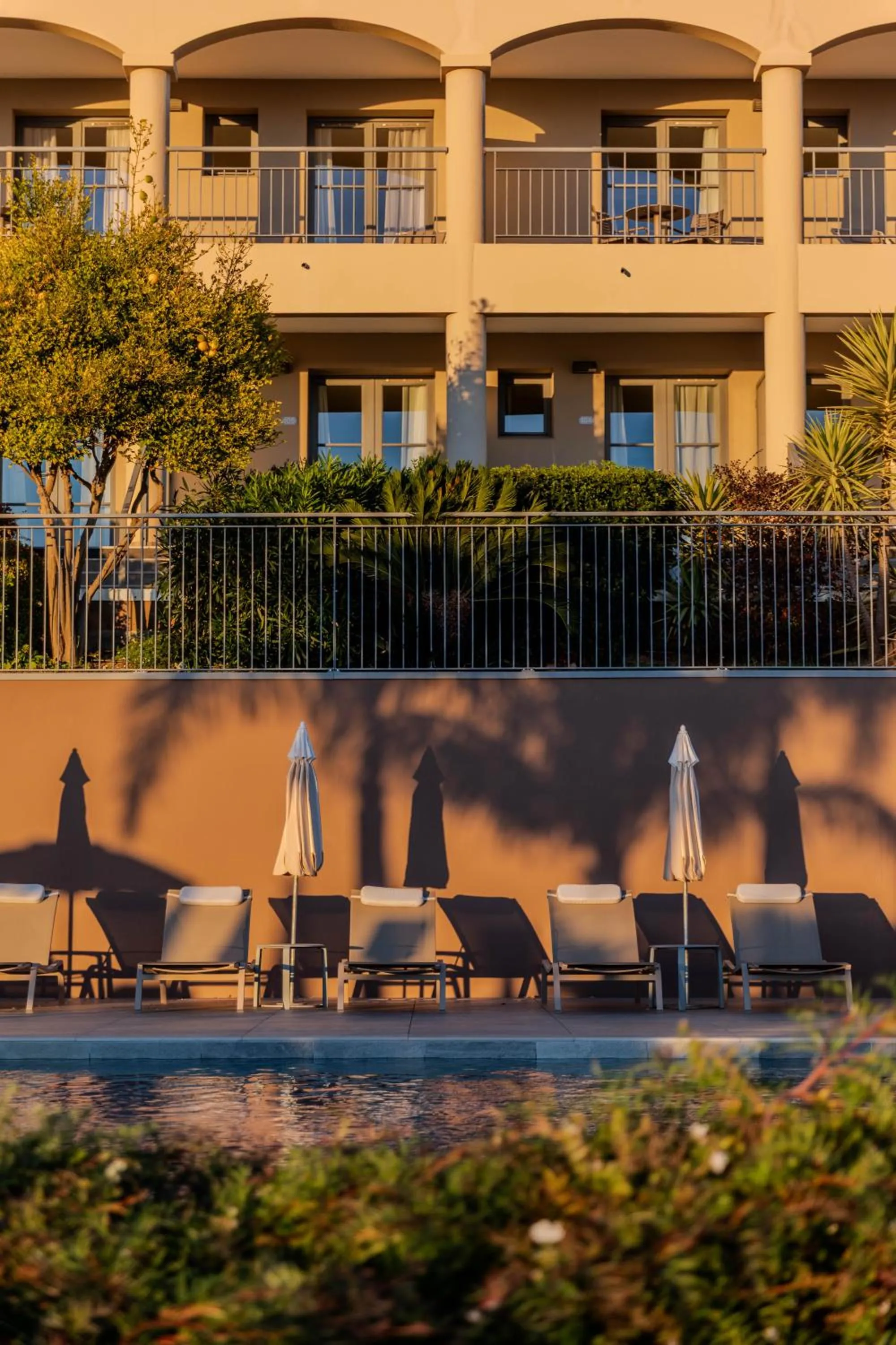 Property building in Hôtel La Villa Douce