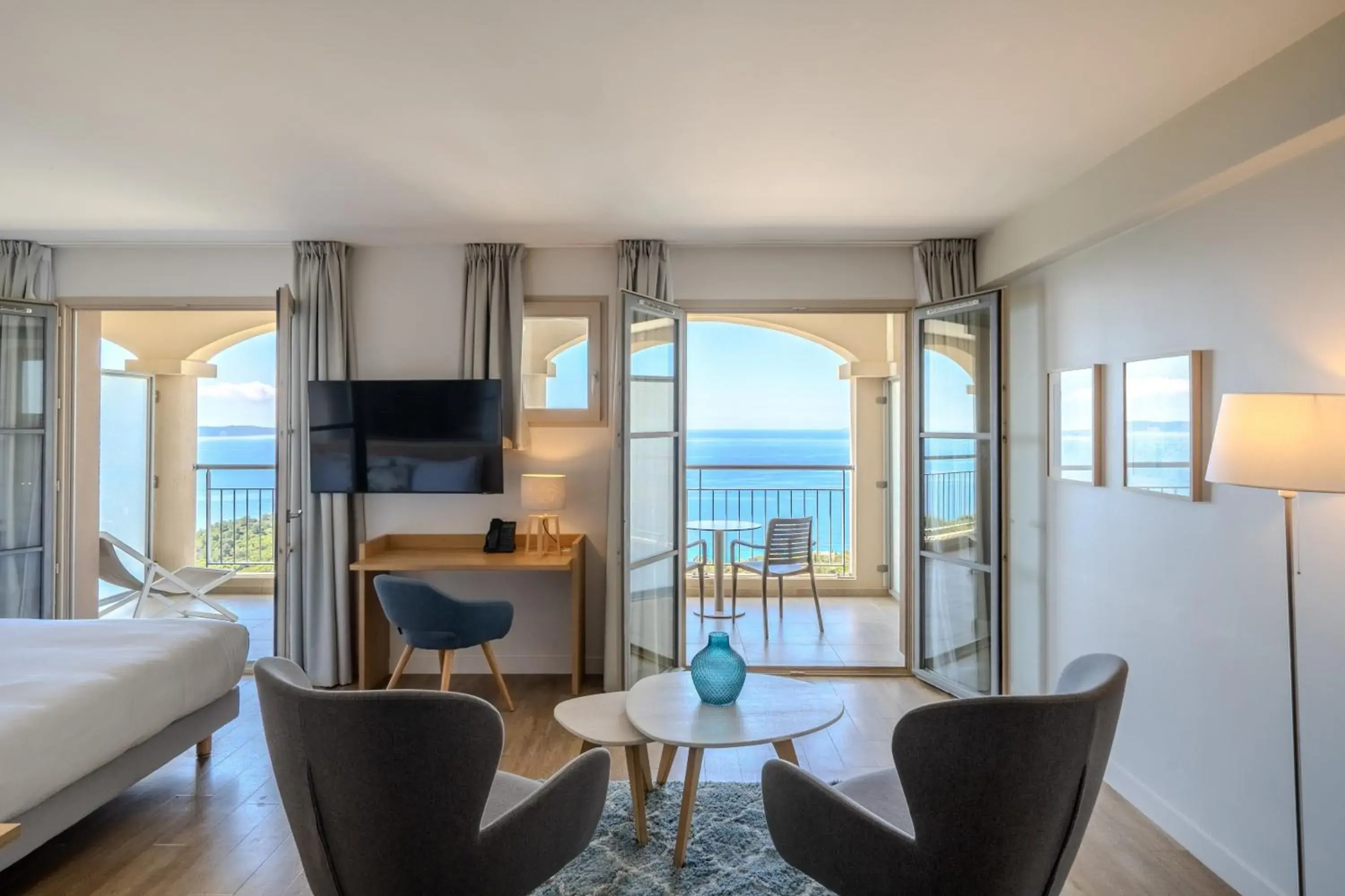 Bedroom, Bed in Hôtel La Villa Douce Bedroom, Bed in Hôtel La Villa Douce