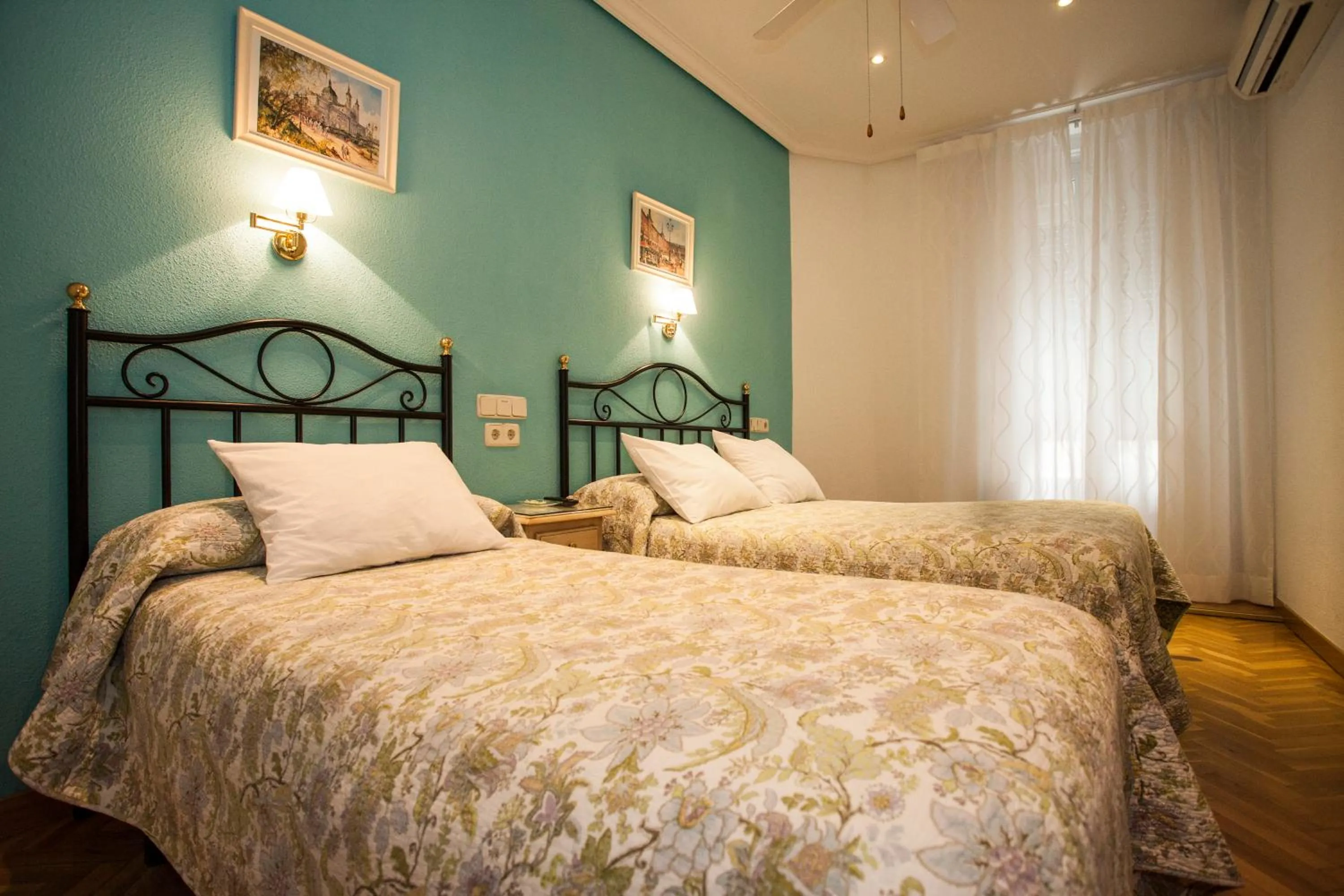 Photo of the whole room, Bed in AVA Rooms