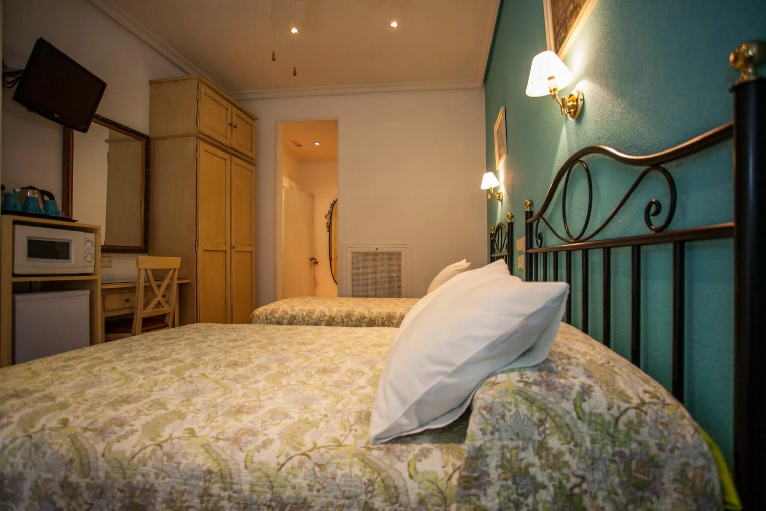 Bedroom, Bed in AVA Rooms