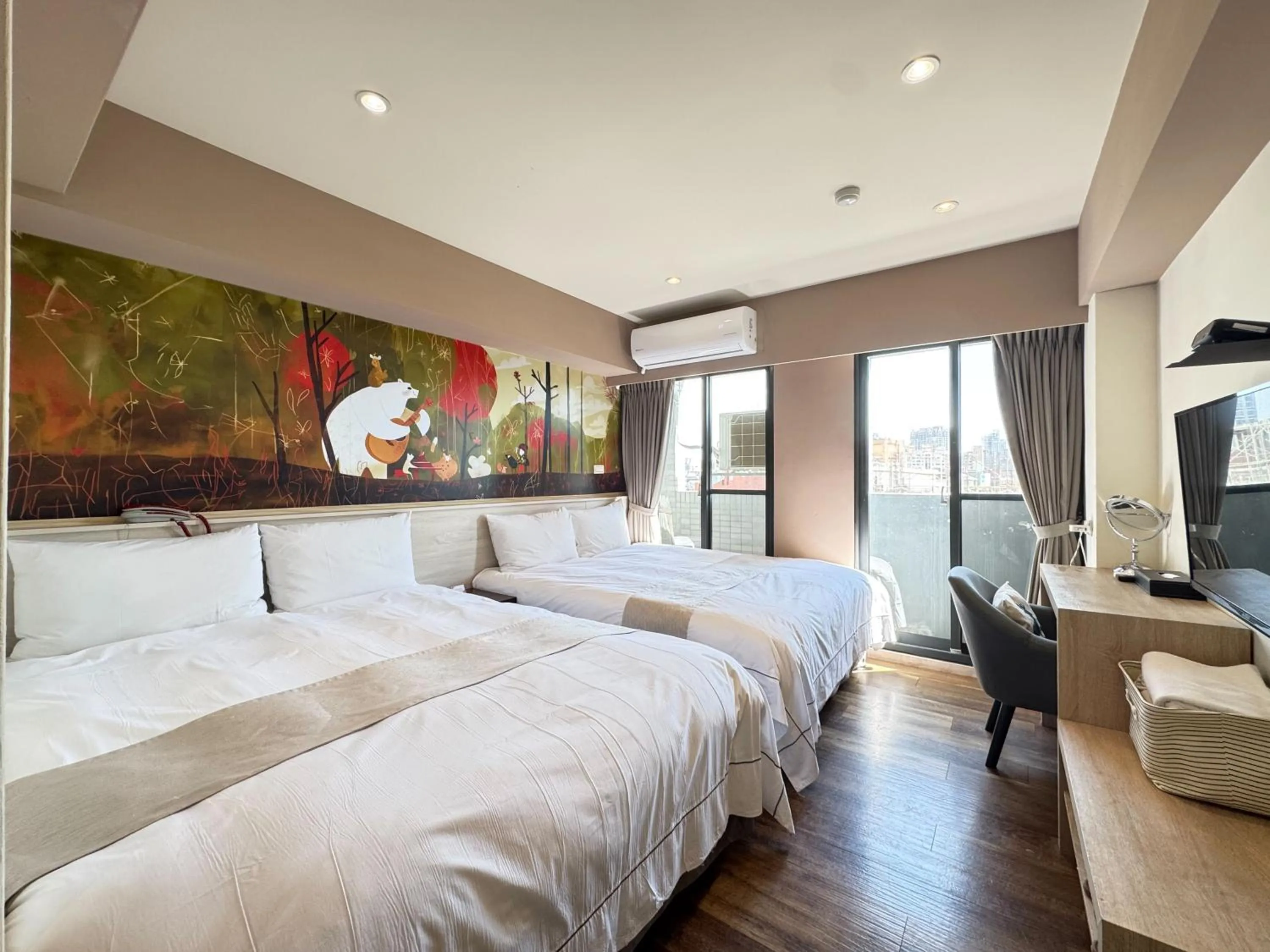 room service, Bed in Dazz Inn