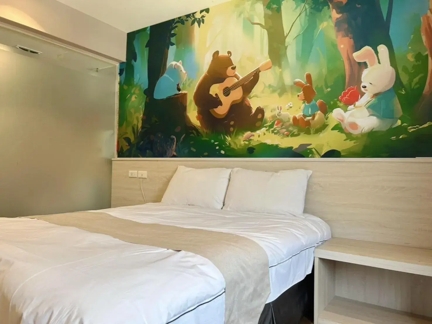 room service, Bed in Dazz Inn room service, Bed in Dazz Inn