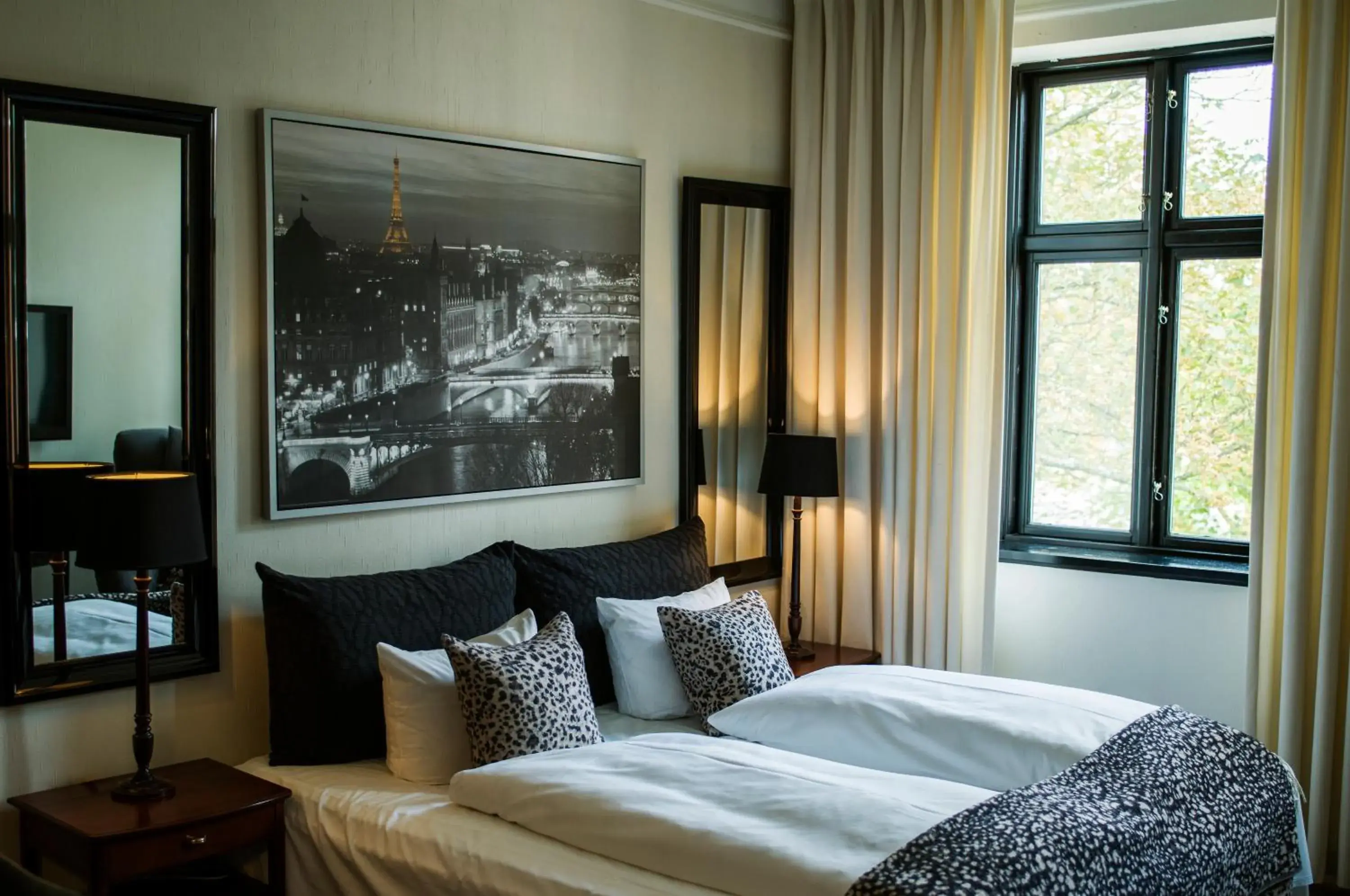 Superior Double Room with Private Bathroom in Park Hotel & Vinbar Superior Double Room with Private Bathroom in Park Hotel & Vinbar