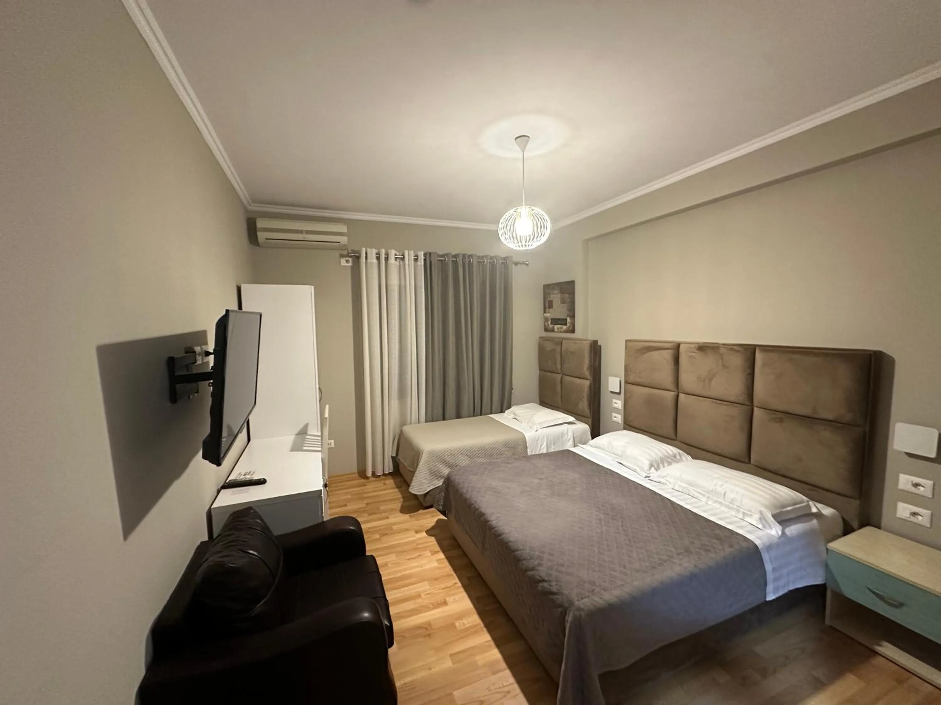 Triple Room in Hotel Dionis Rooms