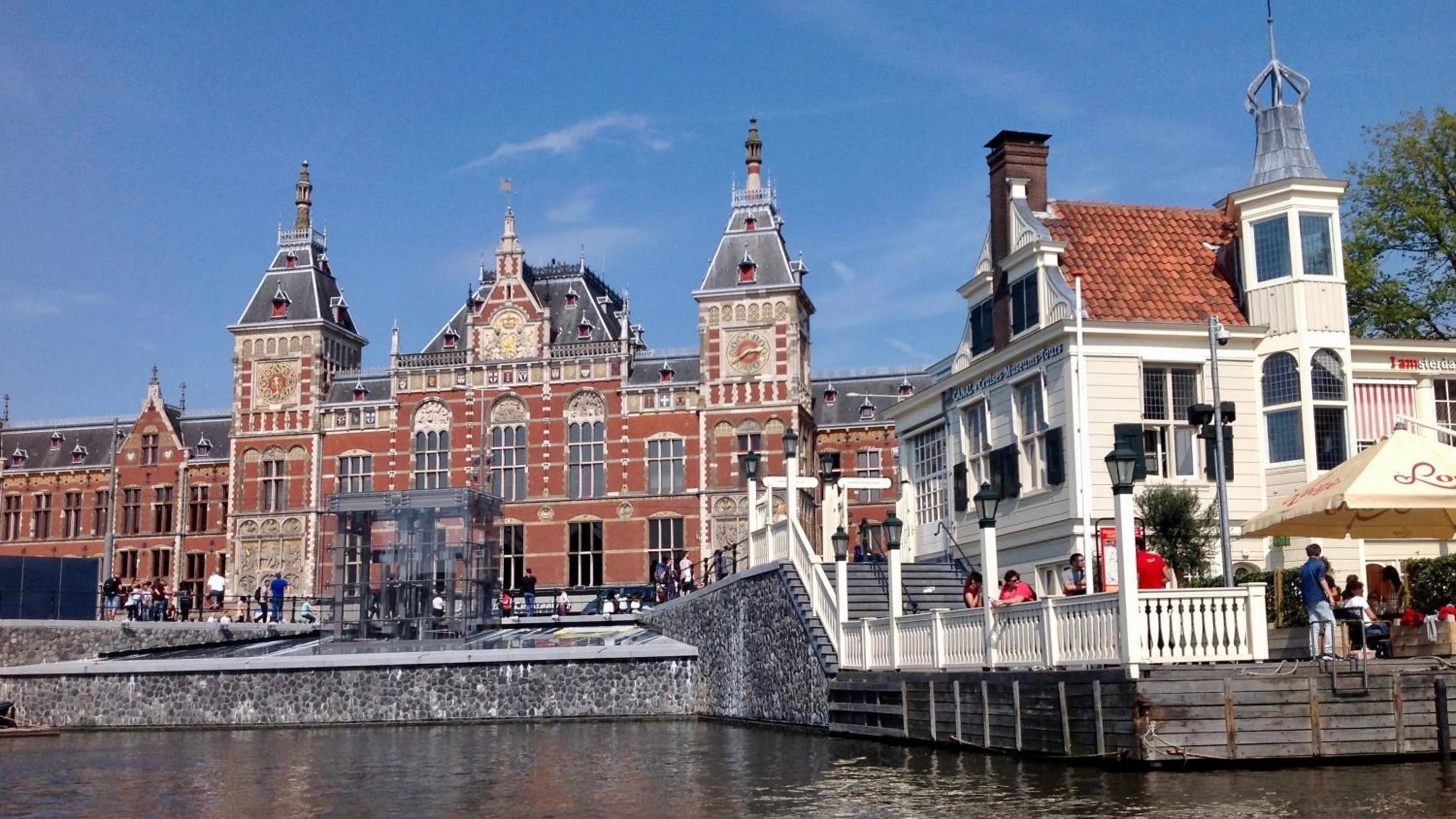 Nearby landmark in Room With A Few