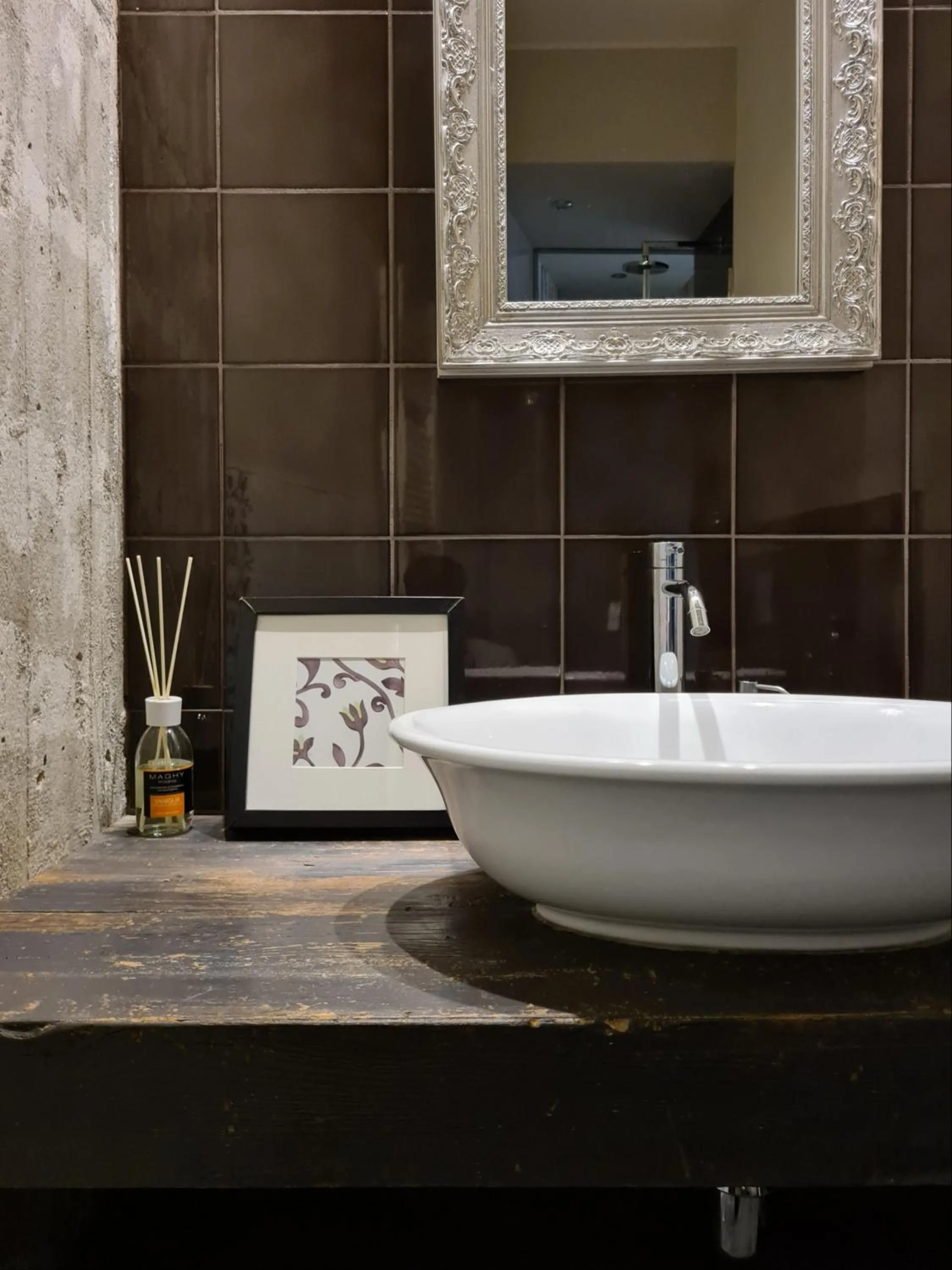 Bathroom in 15 Quindici by Serendipity Rooms