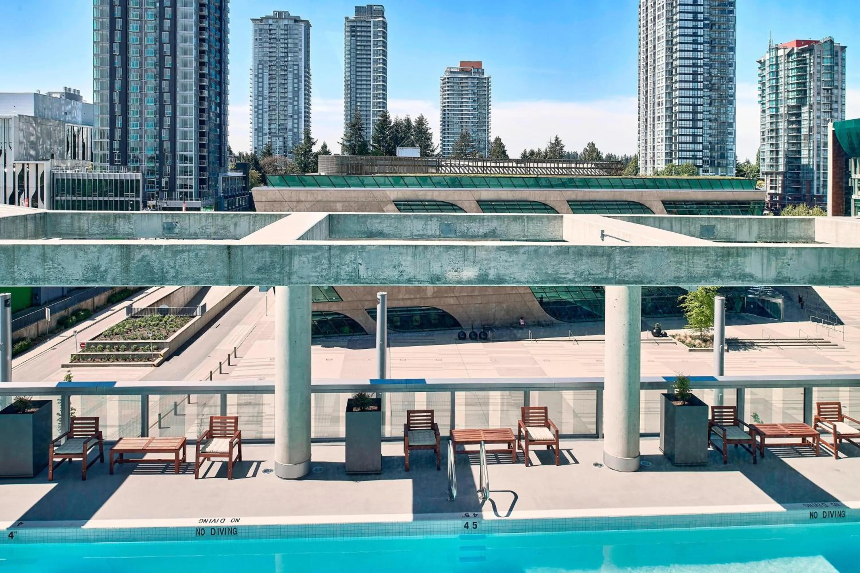 Swimming pool in Civic Hotel, Autograph Collection