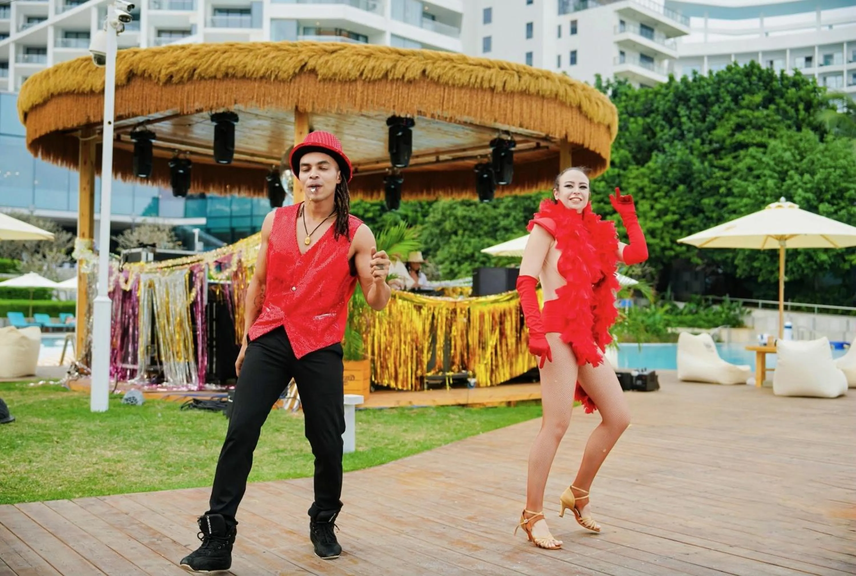 Swimming pool in The Shanhaitian Resort Sanya, Autograph Collection