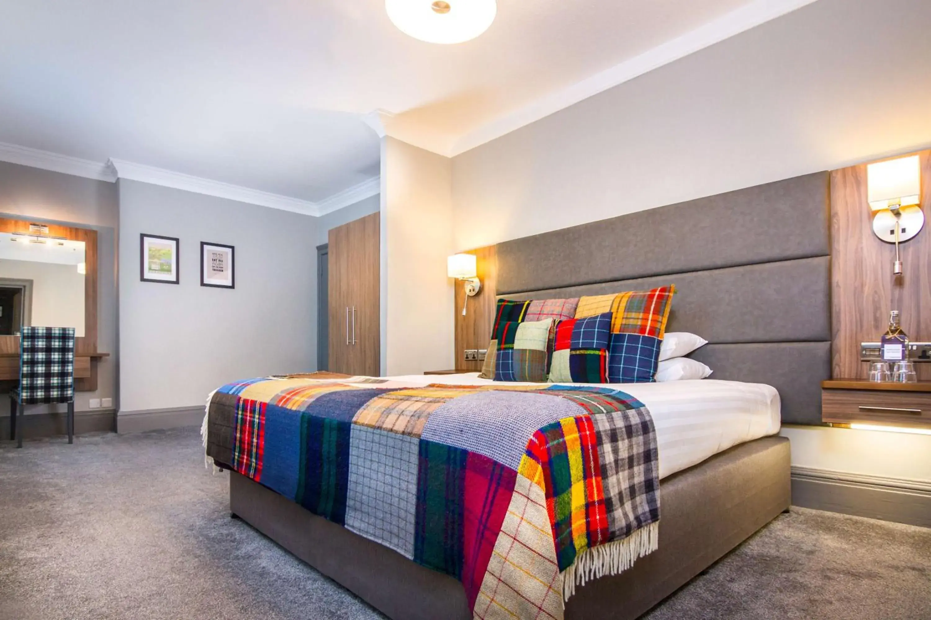 Junior Suite with Double Bed - Non-Smoking in The Yorkshire Junior Suite with Double Bed - Non-Smoking in The Yorkshire