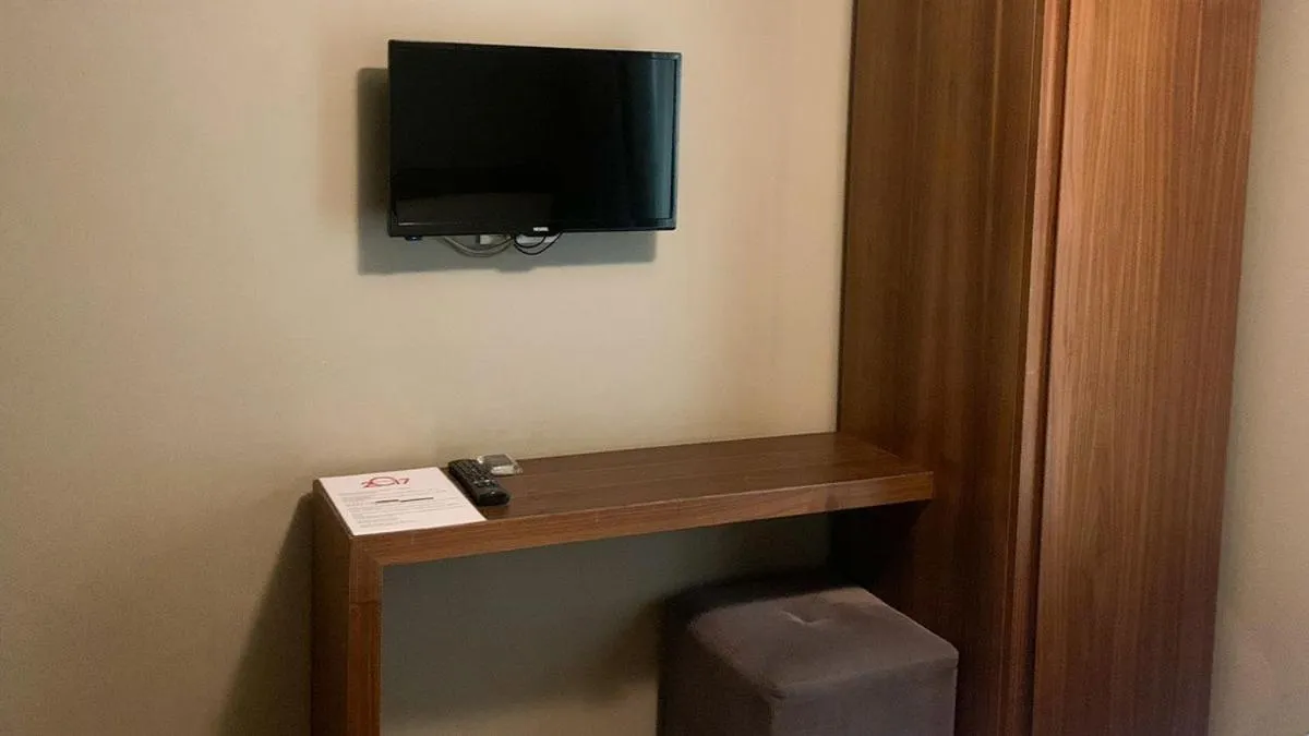 Communal lounge/ TV room in Reikartz 2017