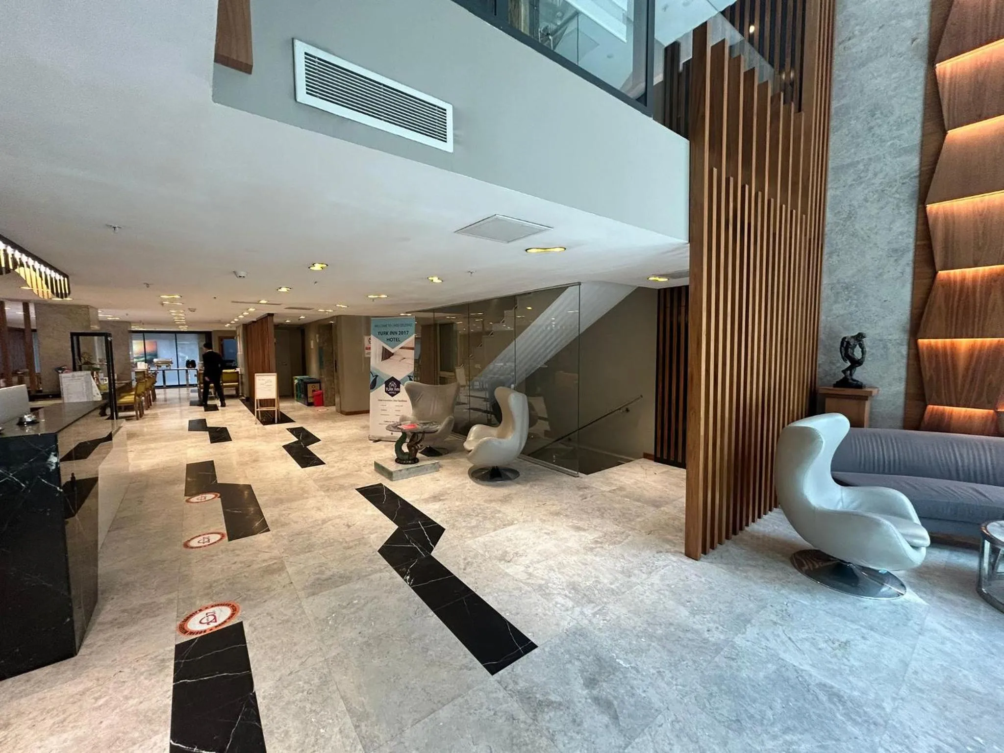 Lobby or reception in Reikartz 2017