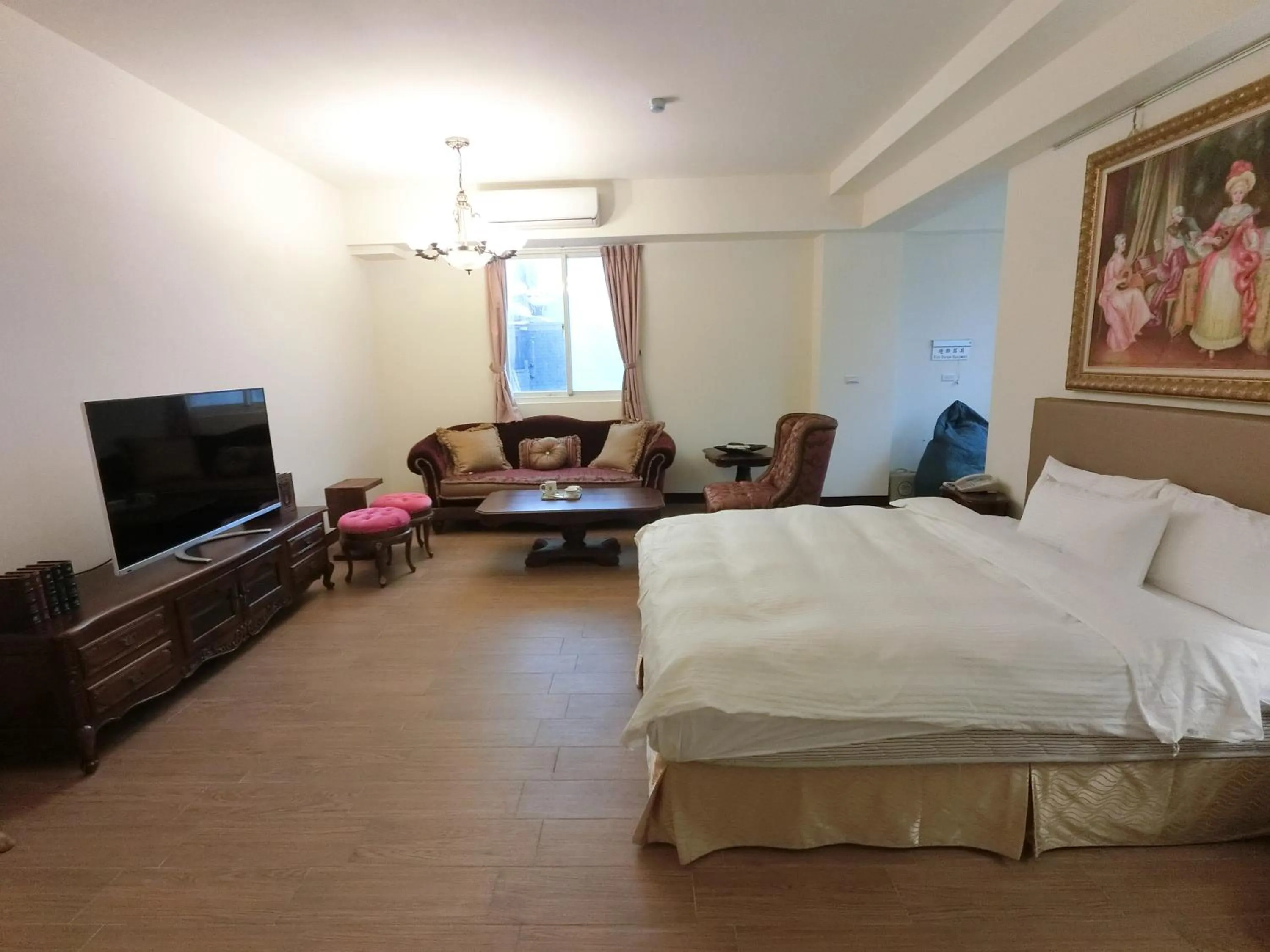 bunk bed, Bed in Long Zhi Yue Hotel