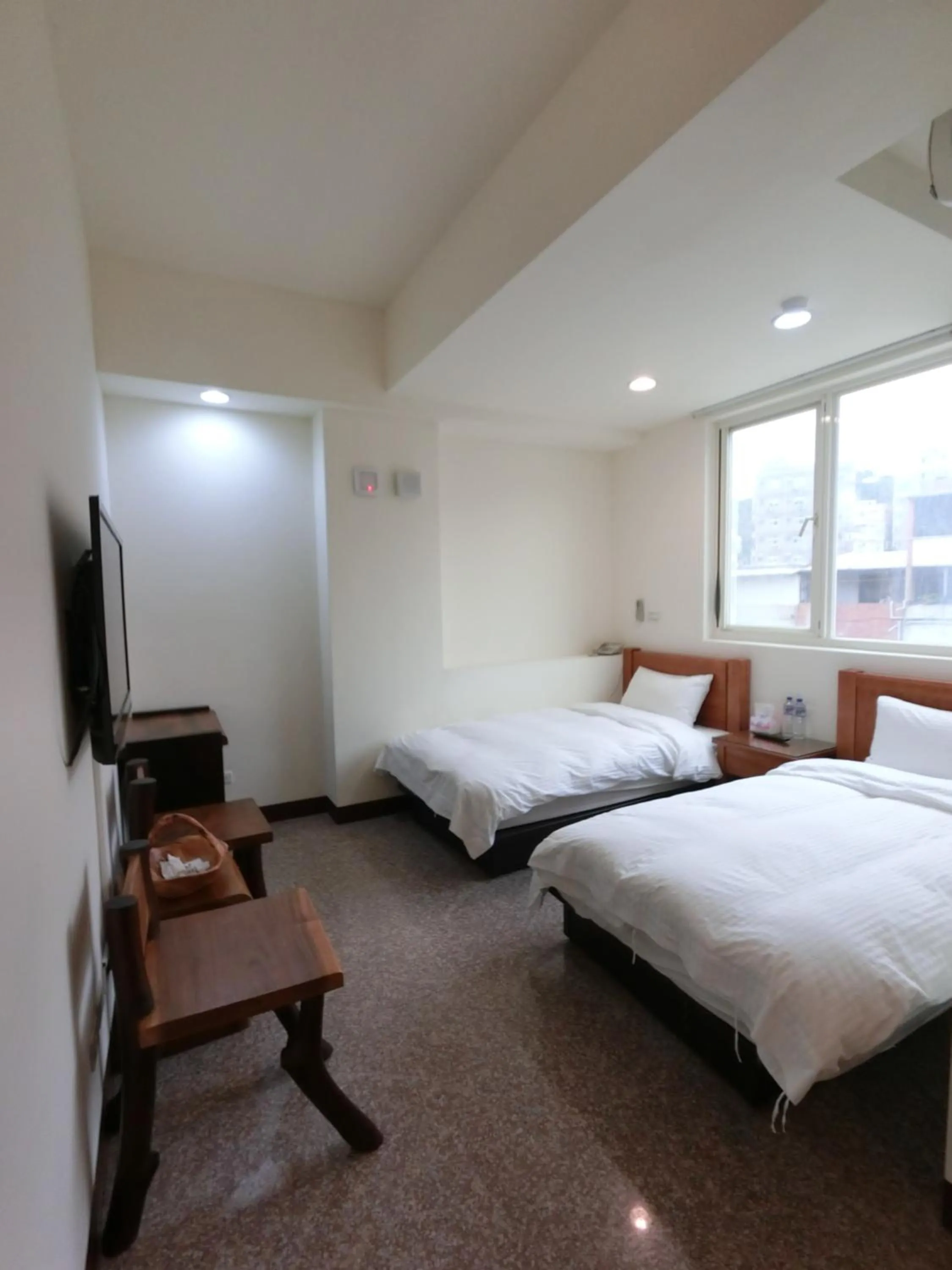 bunk bed, Bed in Long Zhi Yue Hotel