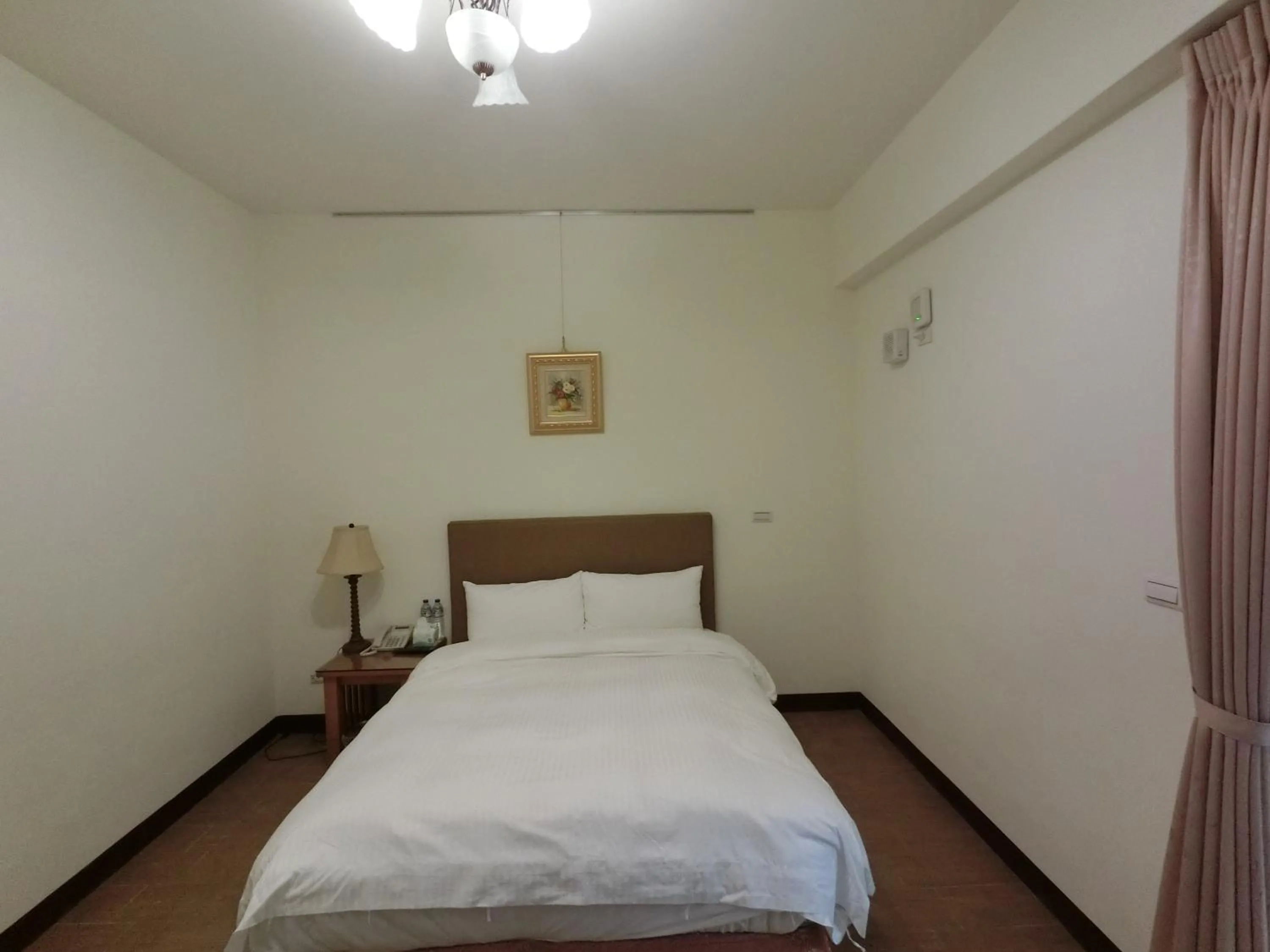 bunk bed, Bed in Long Zhi Yue Hotel
