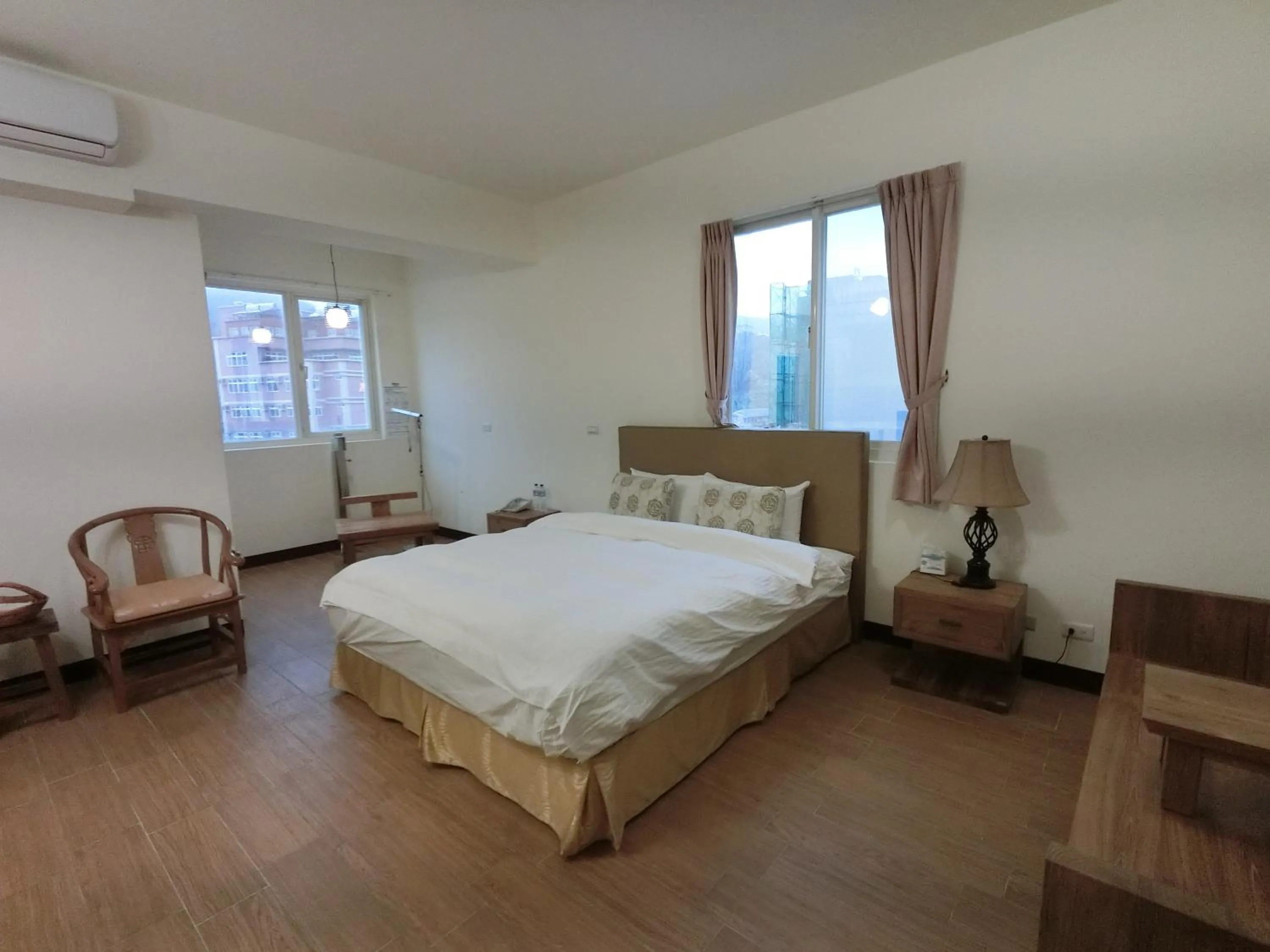 bunk bed, Bed in Long Zhi Yue Hotel