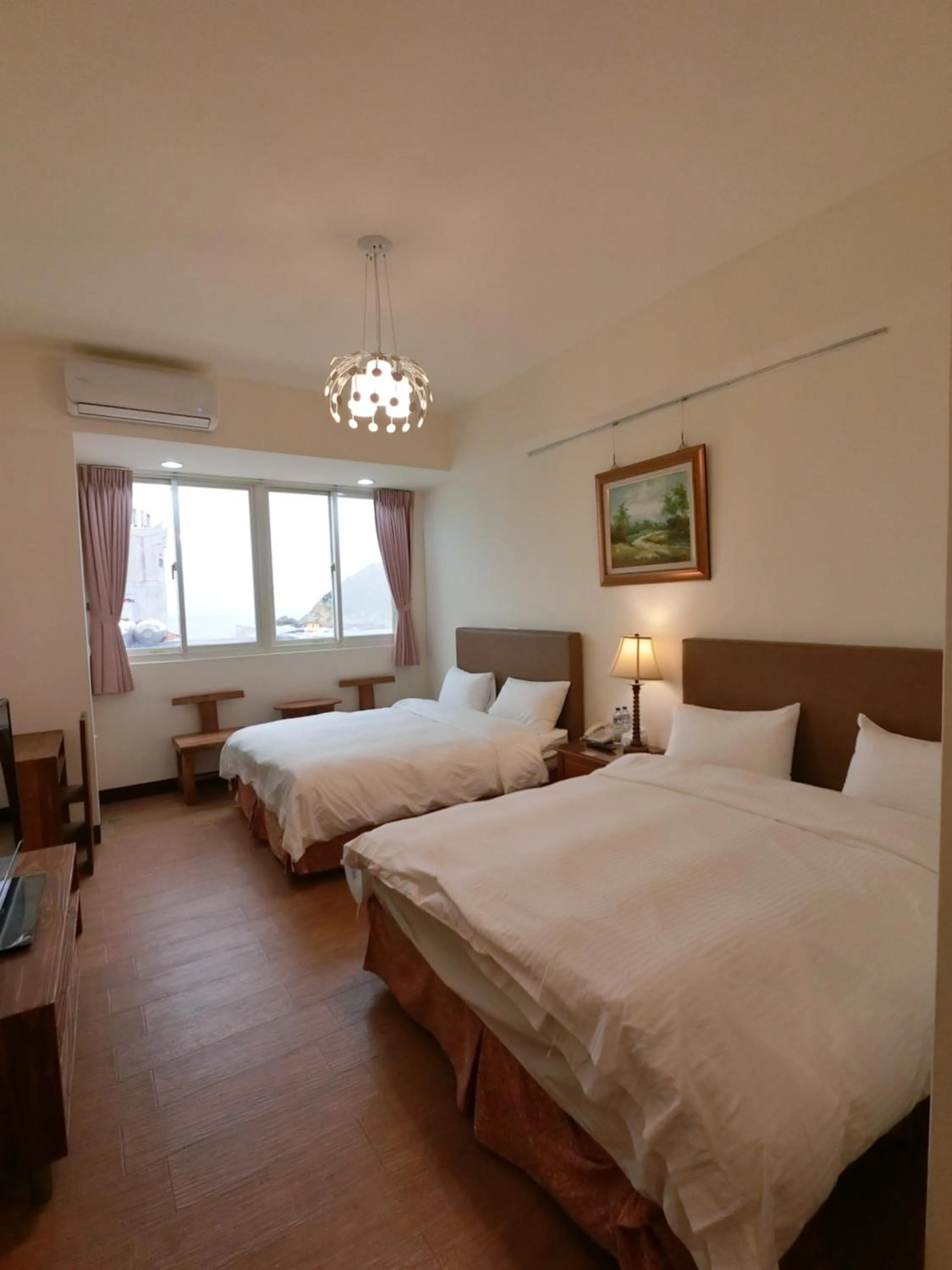 bunk bed, Bed in Long Zhi Yue Hotel