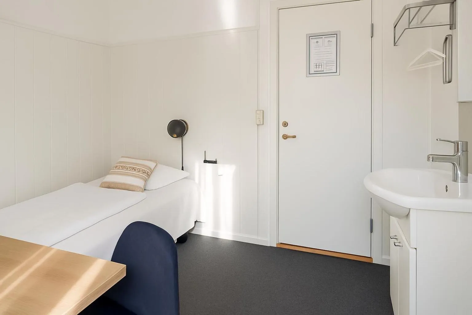 Bedroom, Bed in CentralHotellet