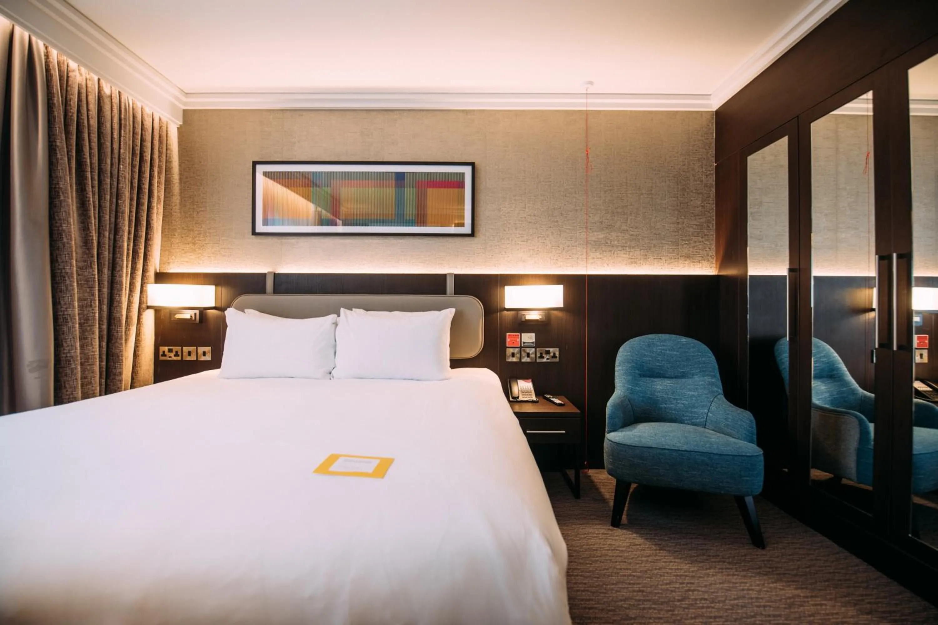 Bed in Crowne Plaza - Belfast by IHG