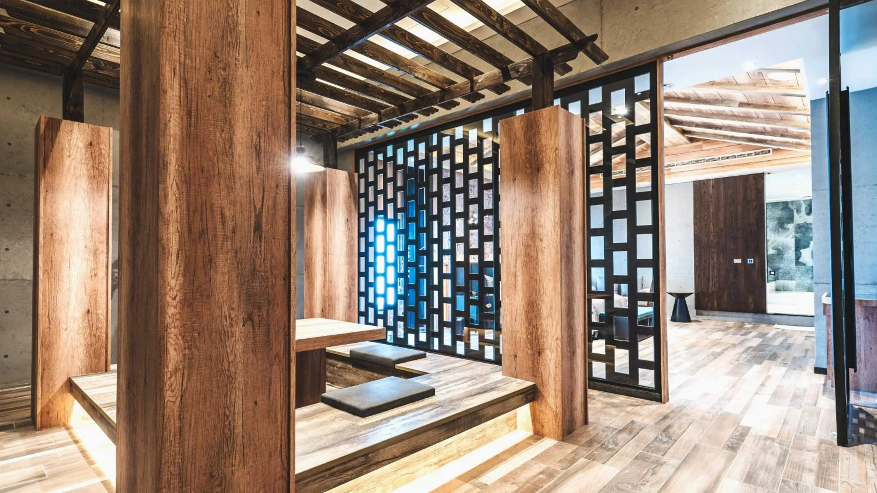 Photo of the whole room, Bed in Aquarius Motel