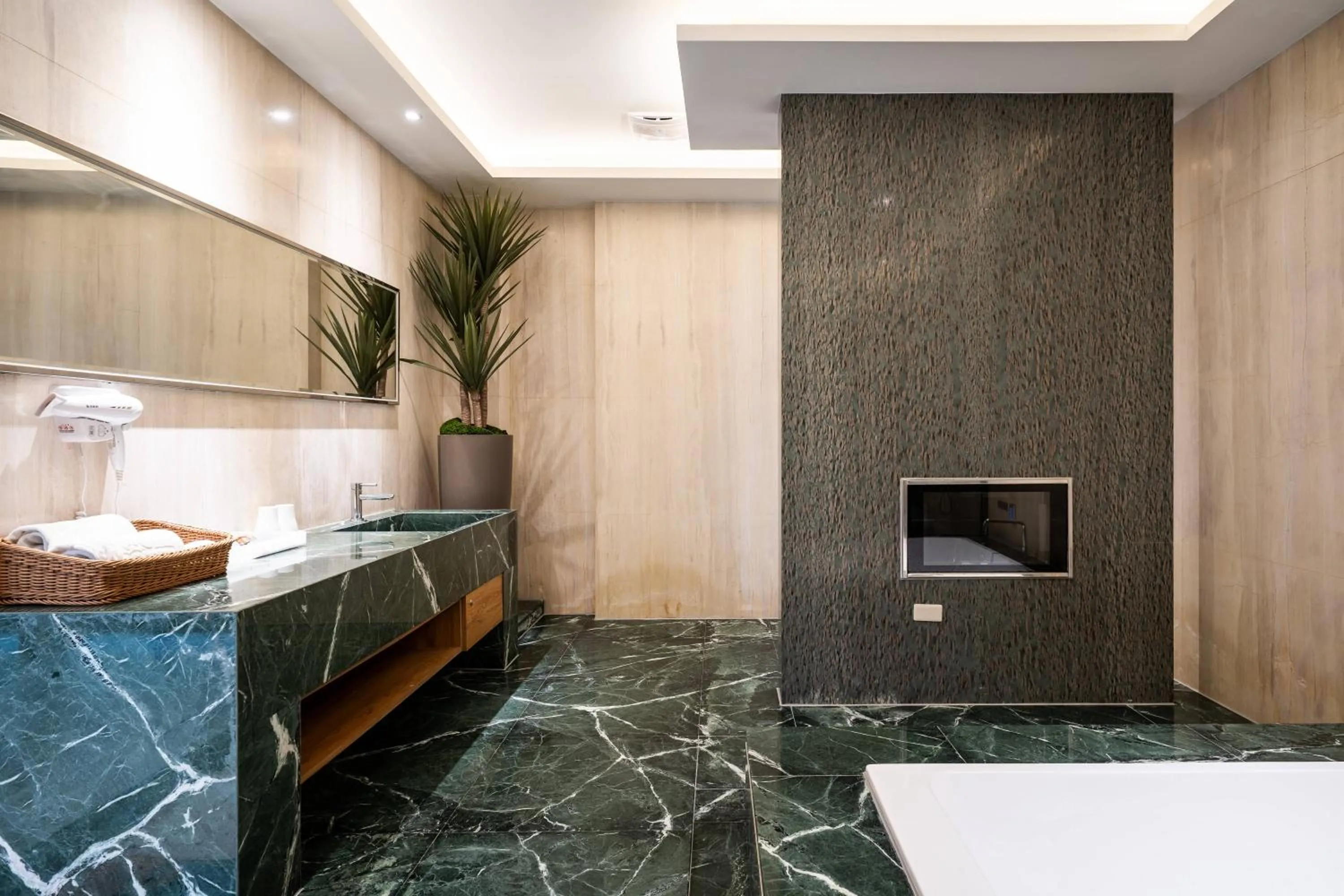 Bathroom in Aquarius Motel