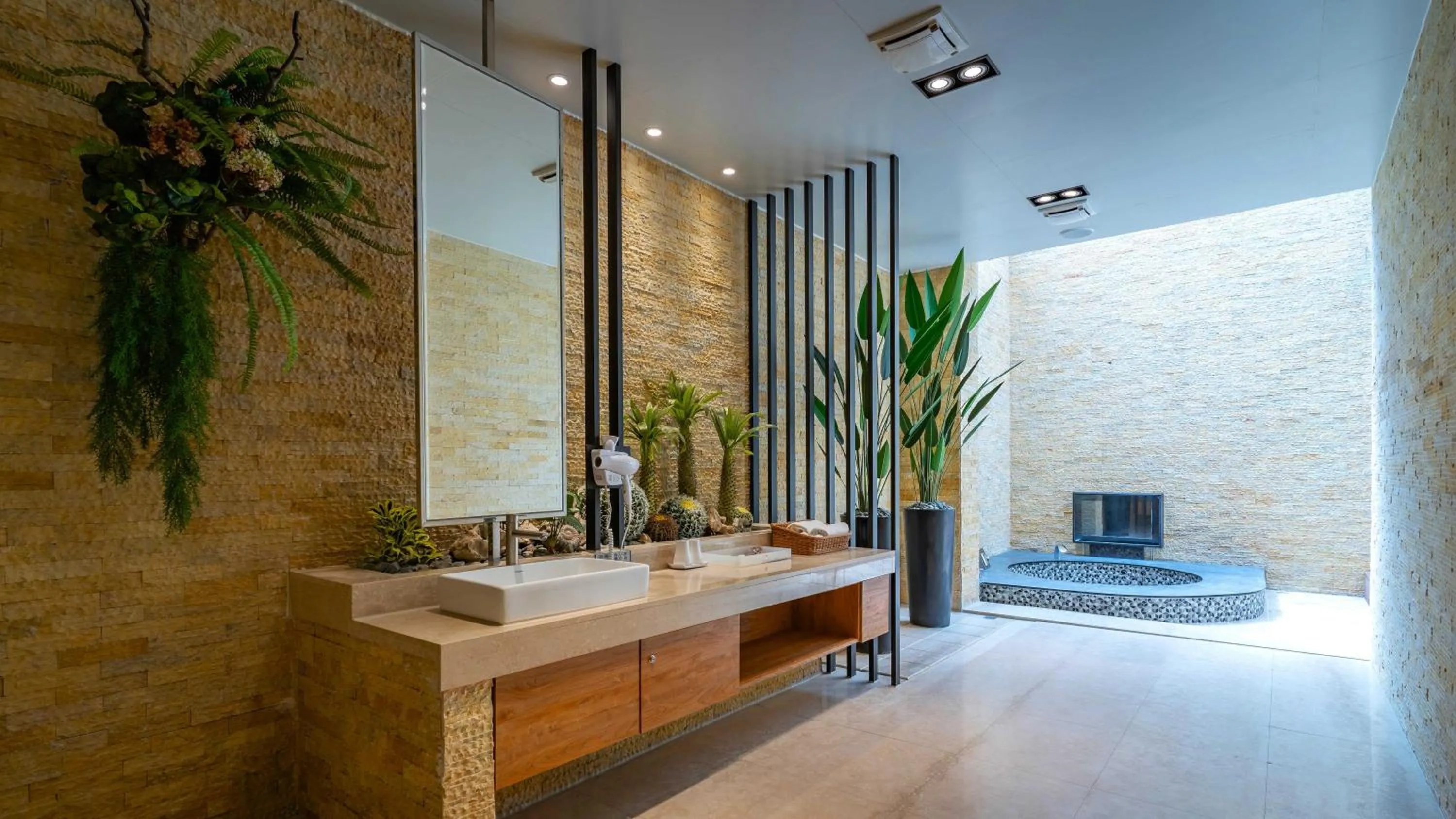 Bathroom in Aquarius Motel