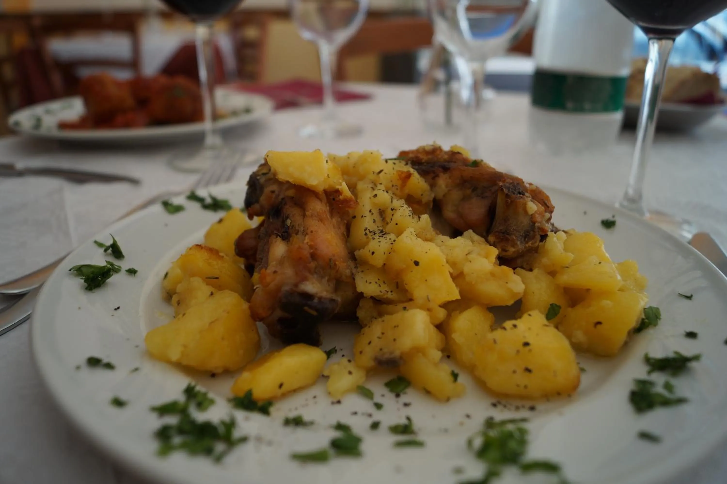 Restaurant/places to eat in Bonjour Bonheur