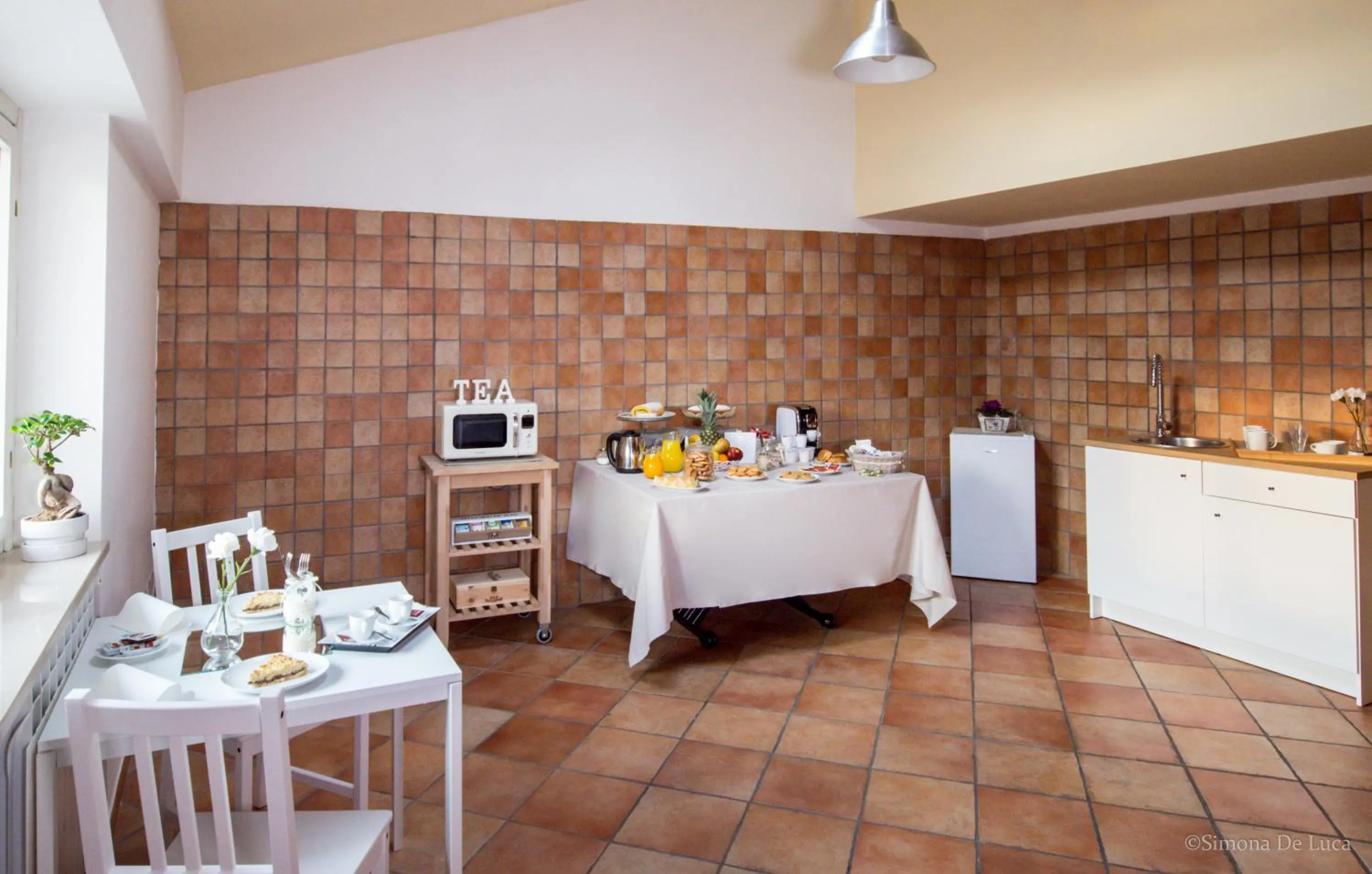 Food and drinks in Bonjour Bonheur